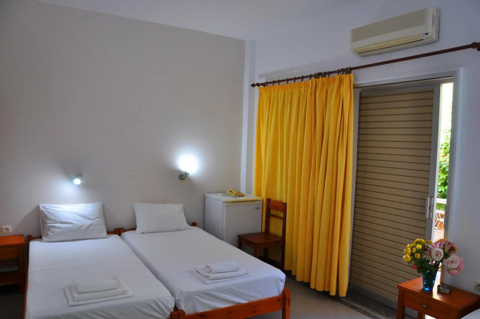 Nora Hotel