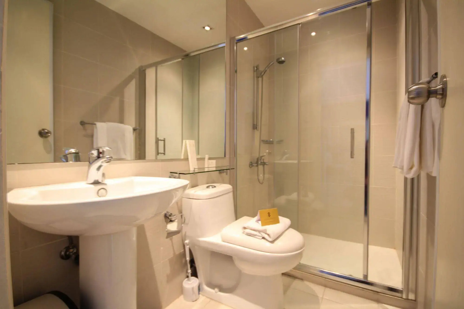 SIGLO SUITES @ The Gramercy Residences