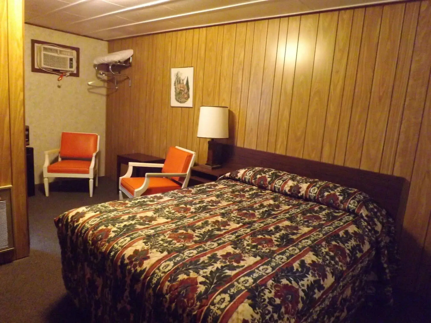 Bells Motor Lodge Motel - Spearfish