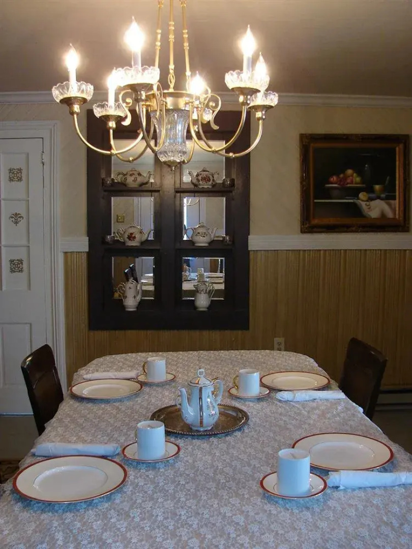 The Woodruff House B&B