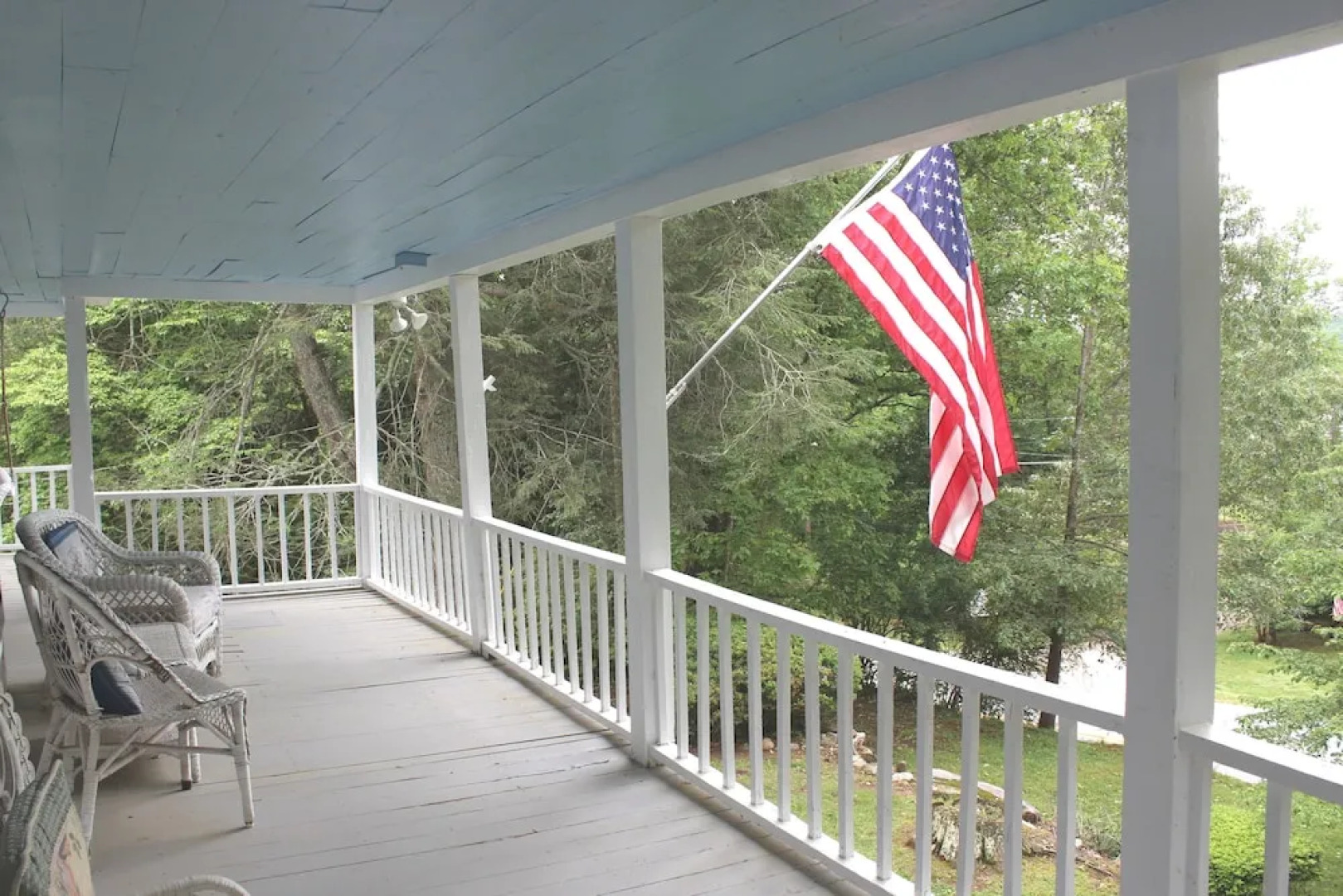 The Sautee Inn Bed & Breakfast