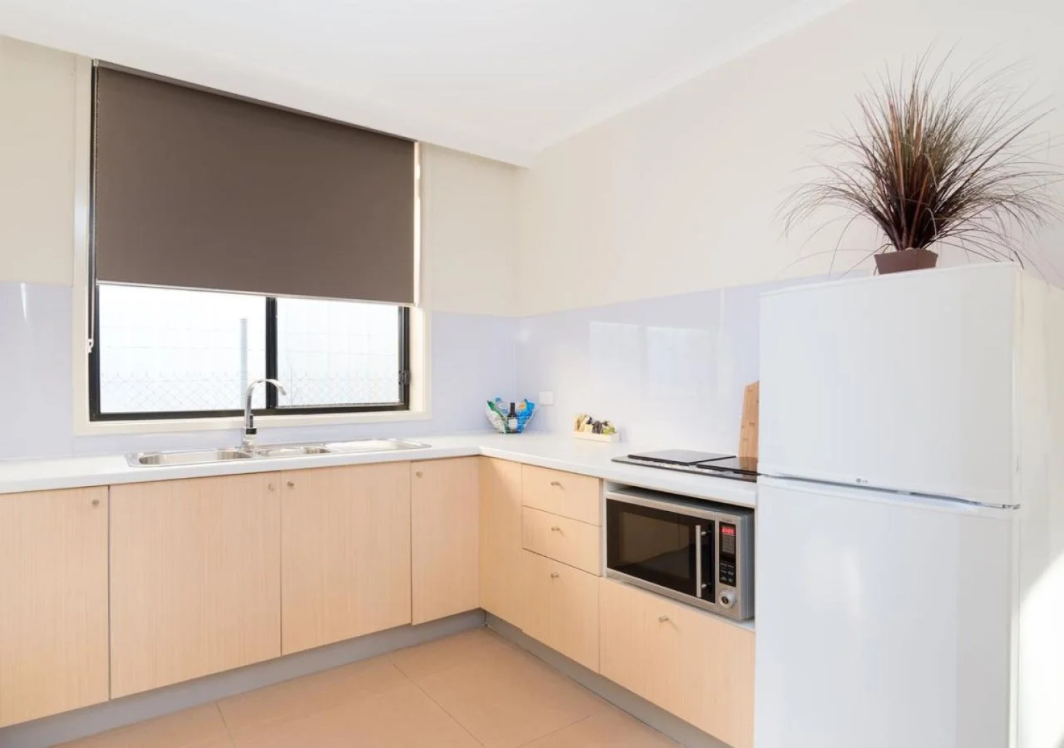 Best Western New Crossing Place Motel