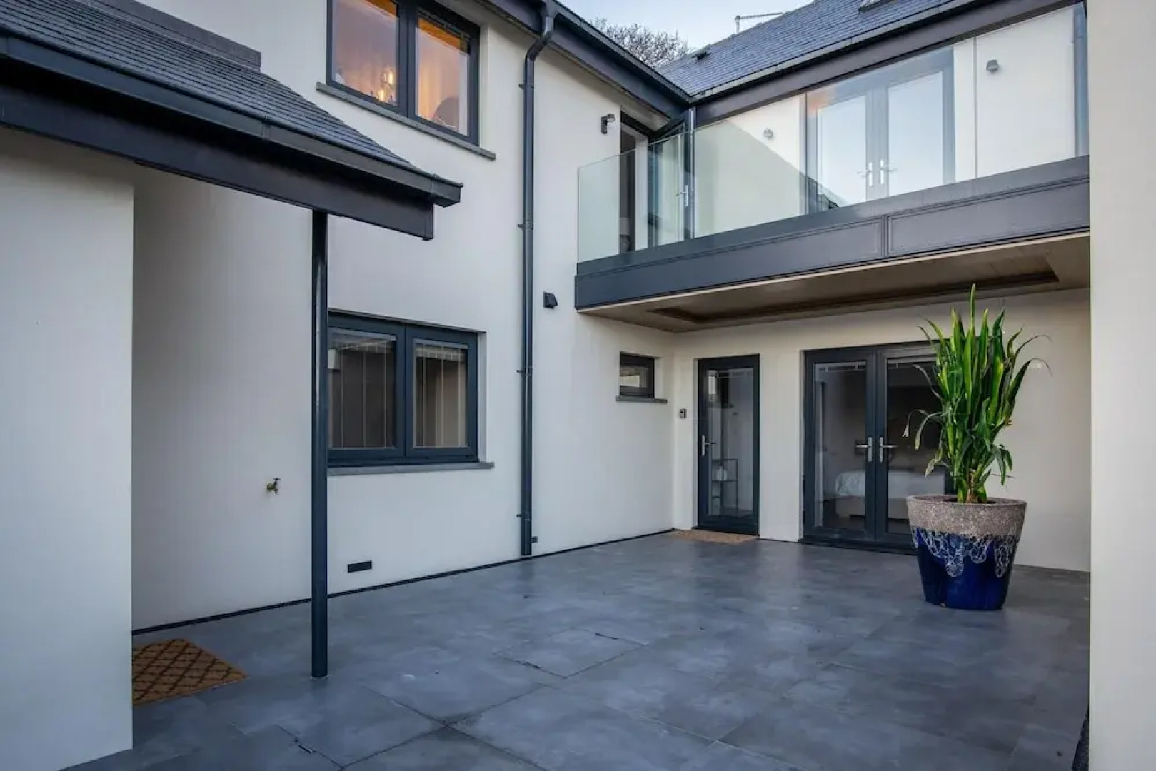 Wisemans House Apartment 1 - Wisemans Bridge