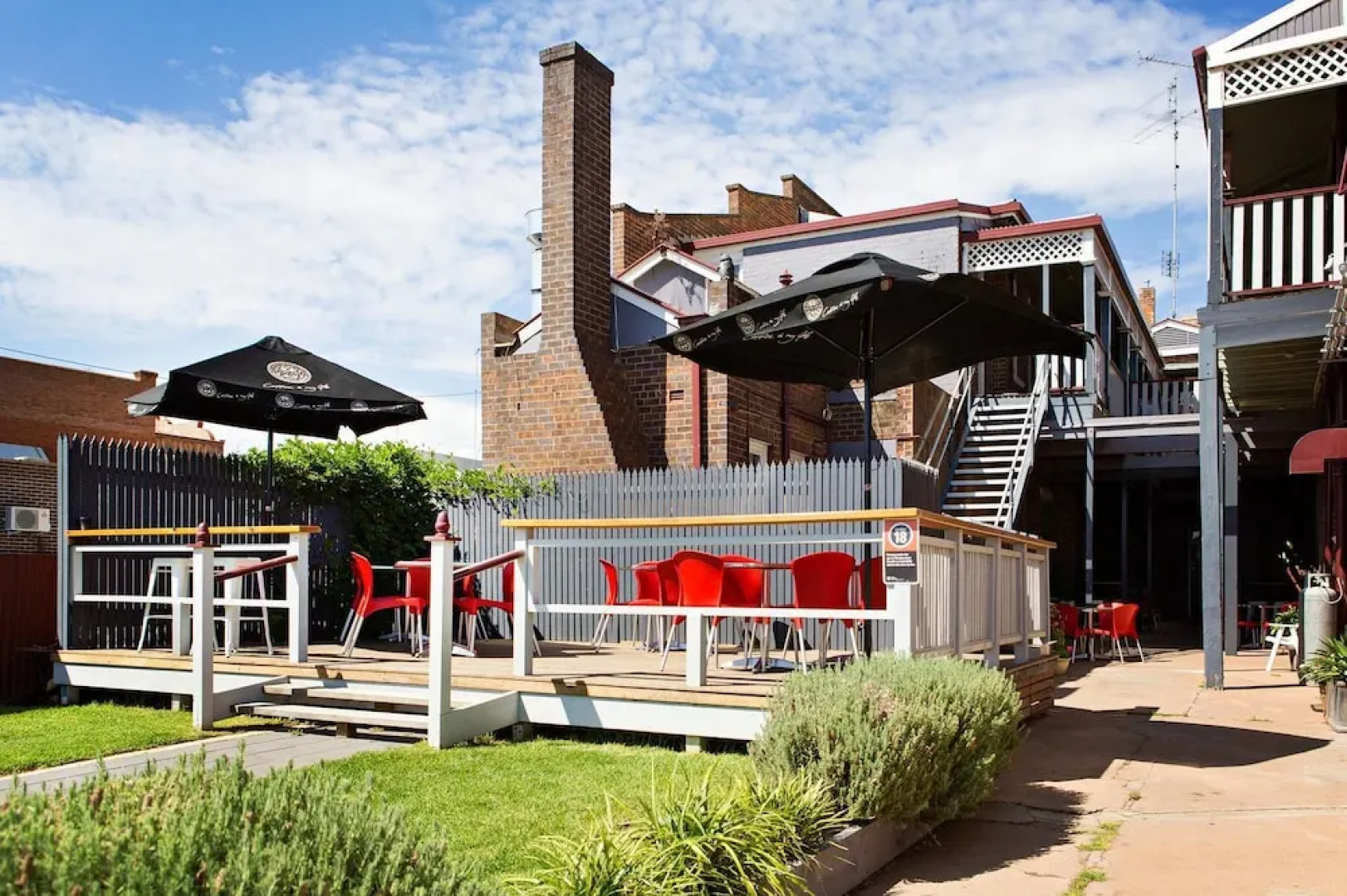 Royal Hotel West Wyalong