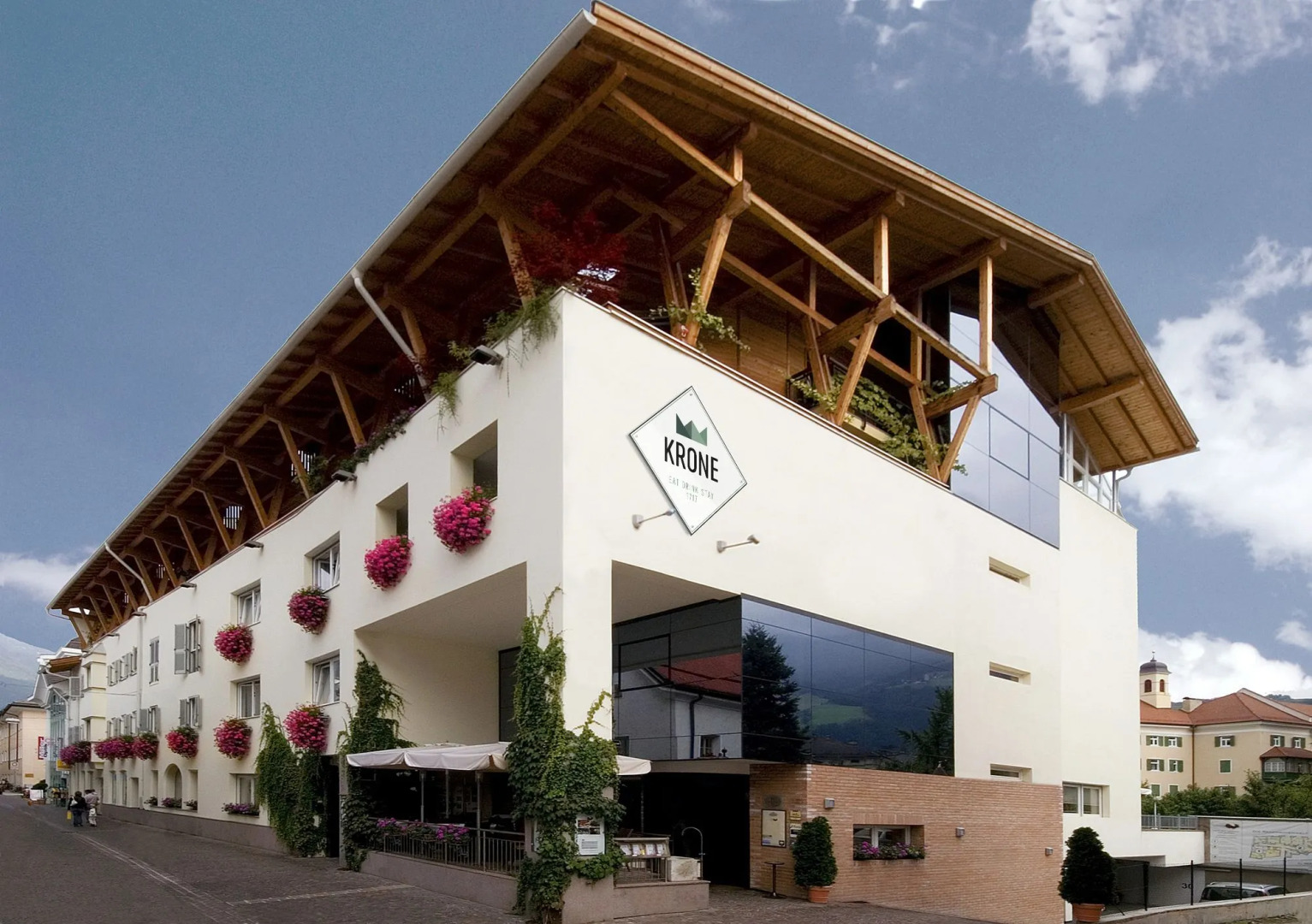 Hotel KRONE - eat, drink, stay