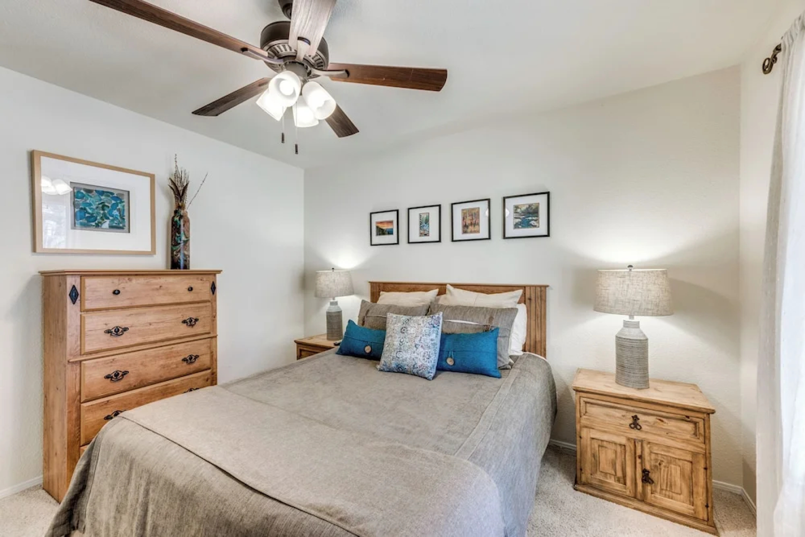 Bright Townhome - 1 Mile to Downtown Cloudcroft