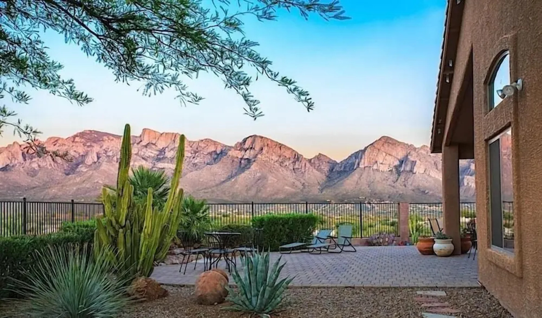 Scenic Spectacular By Signature Vacation Rentals