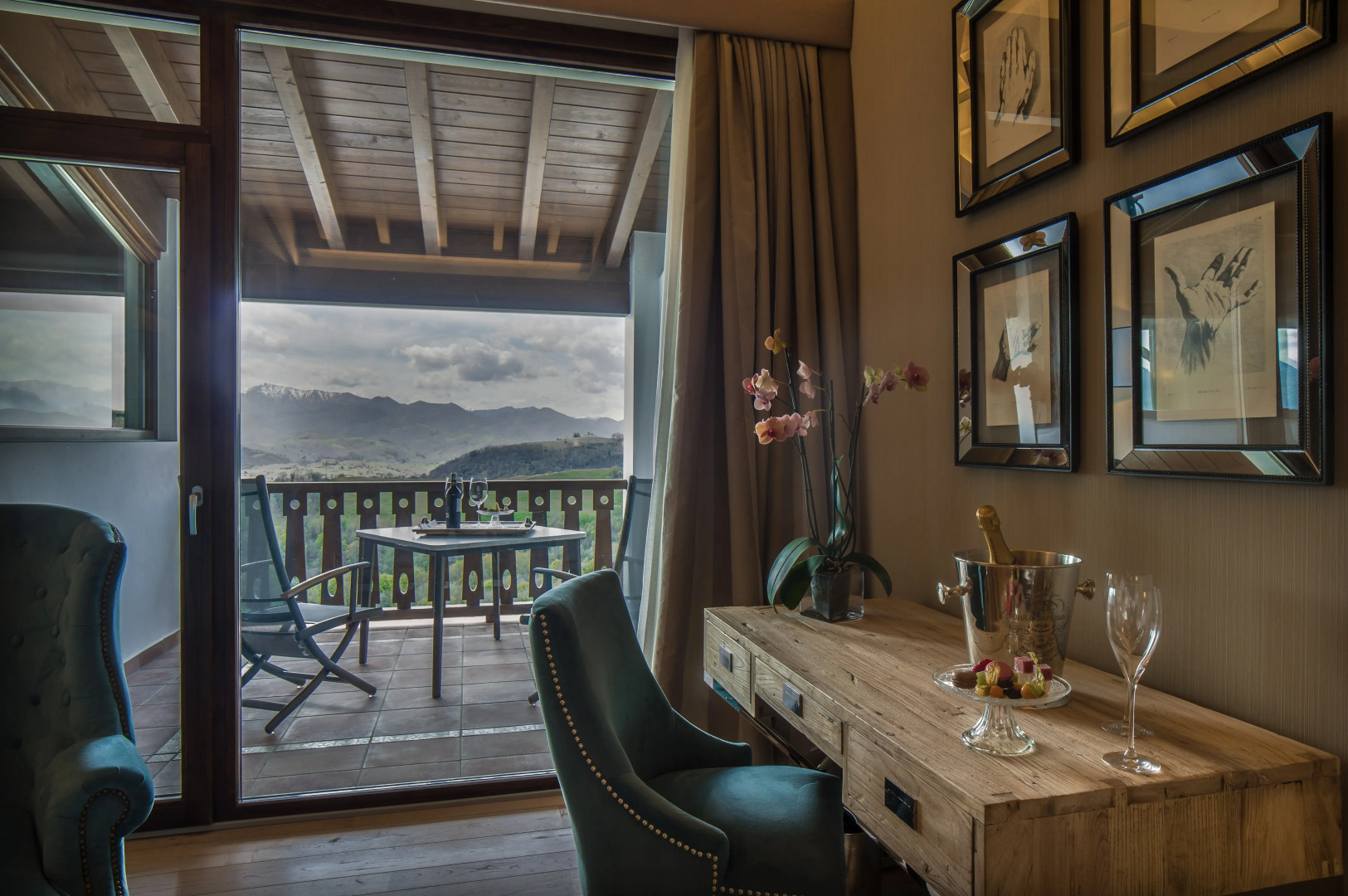 Puebloastur Eco-Resort Wellness & Spa