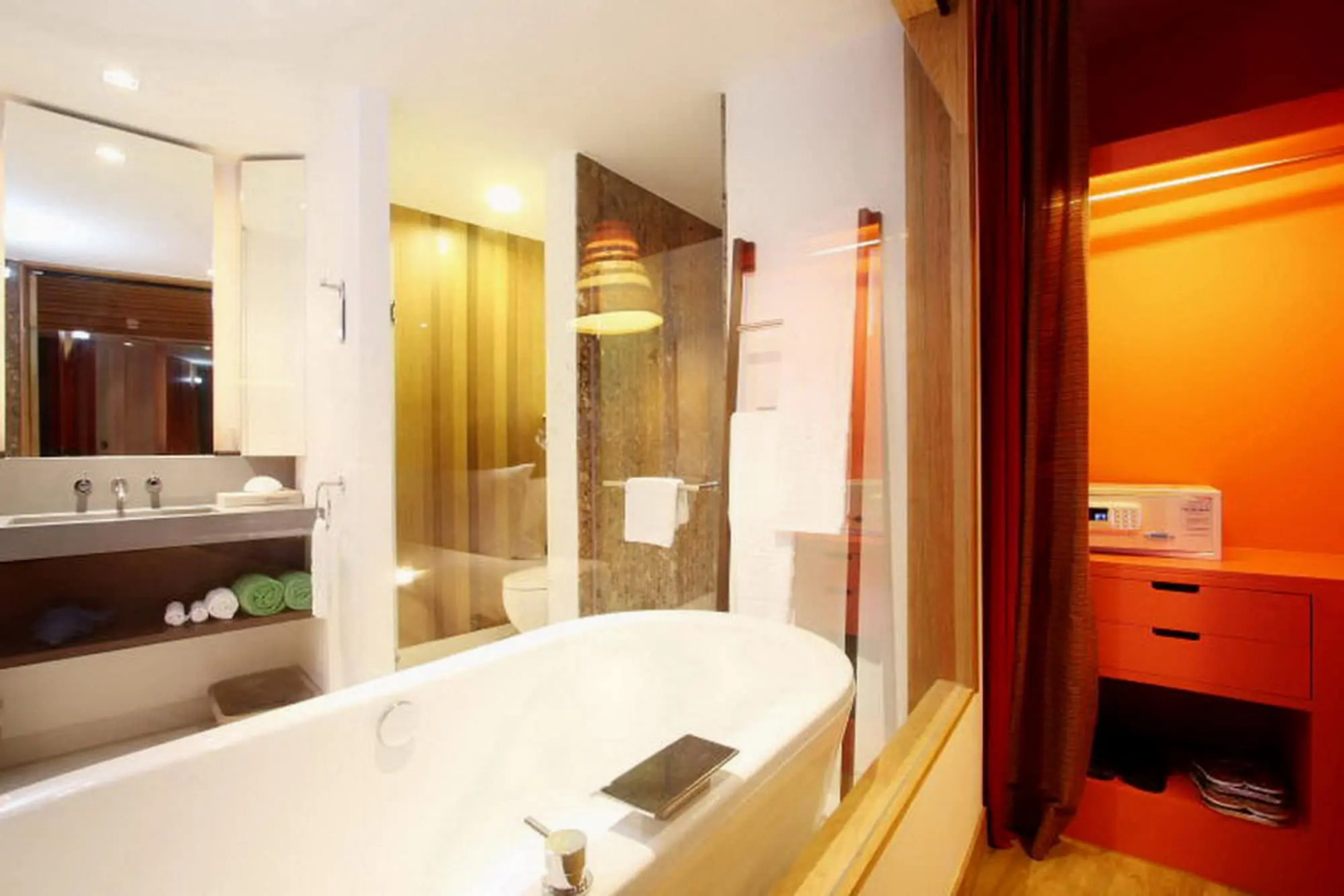 Patong Beach Hotel by See2Sea