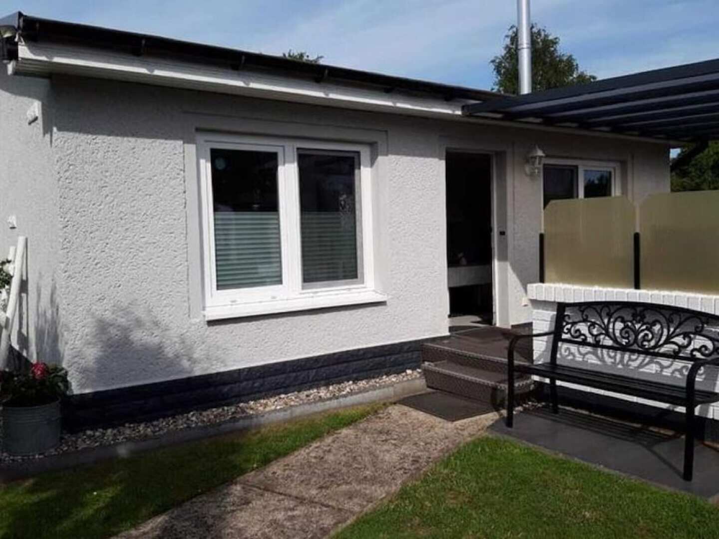 Bungalow Near Baltic Sea