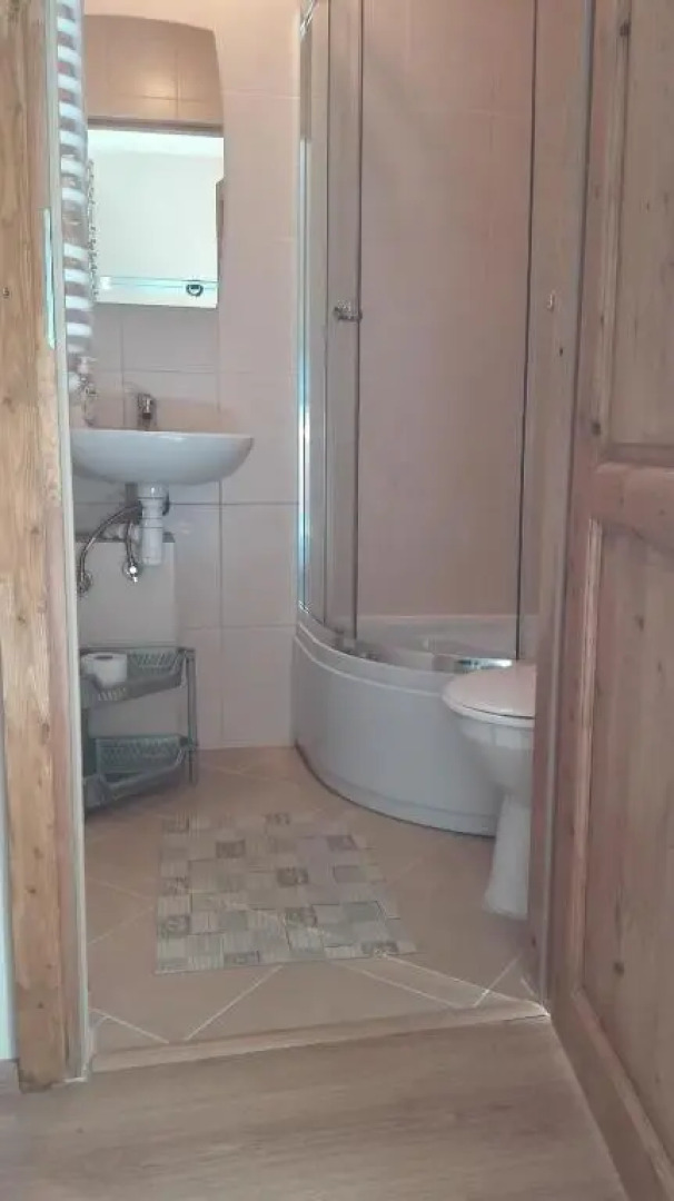 Pokoje Gościnne Przy Lesie