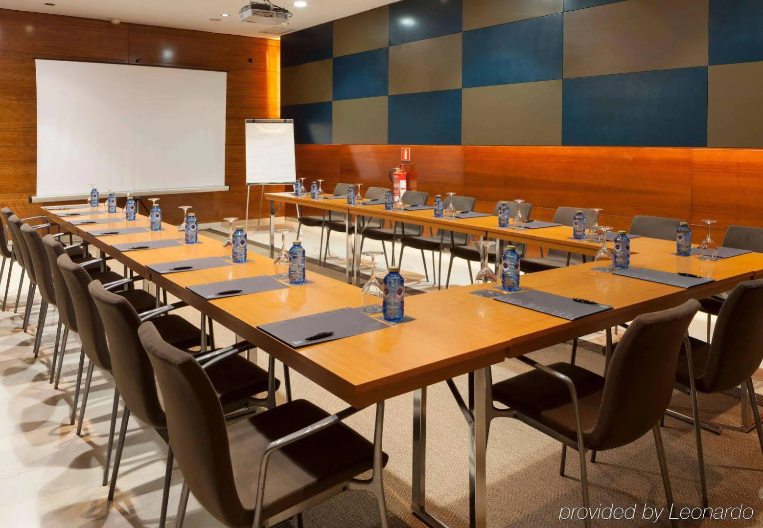 AC Hotel León San Antonio by Marriott