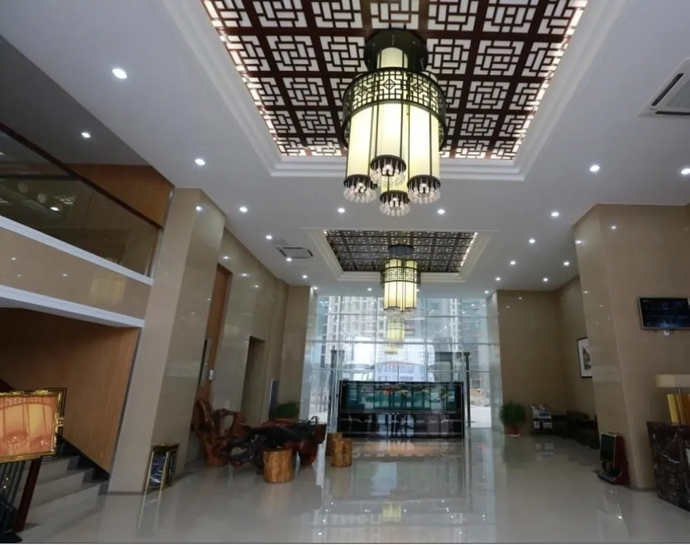 Kaiyue Holiday Hotel