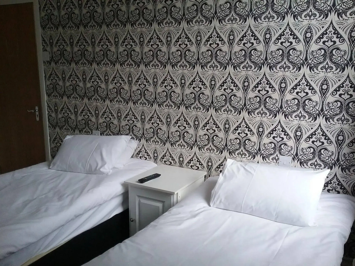Victoria Hotel