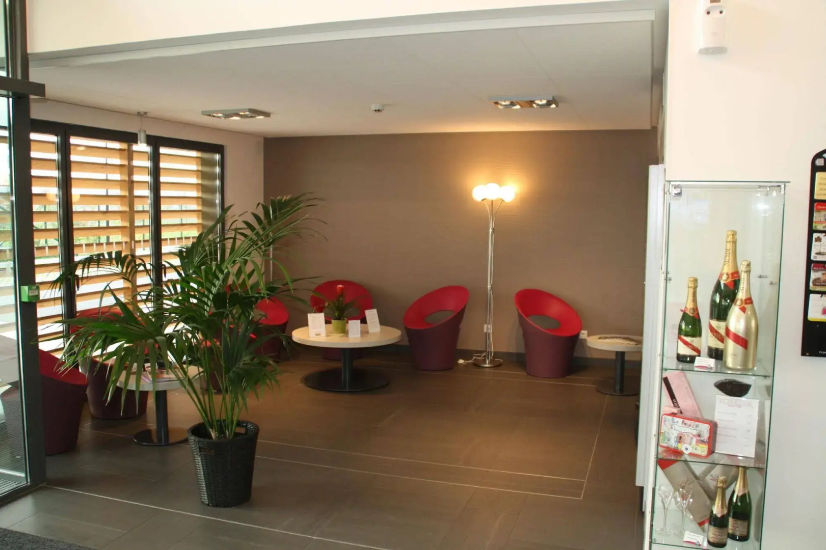 Hôtel Akena Reims Bezannes