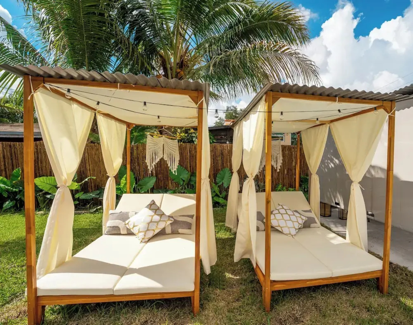 Villa Velvet