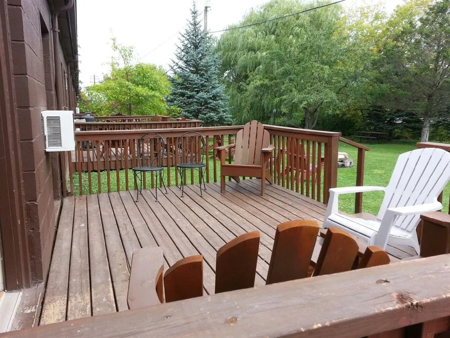 The Willard Munger Inn