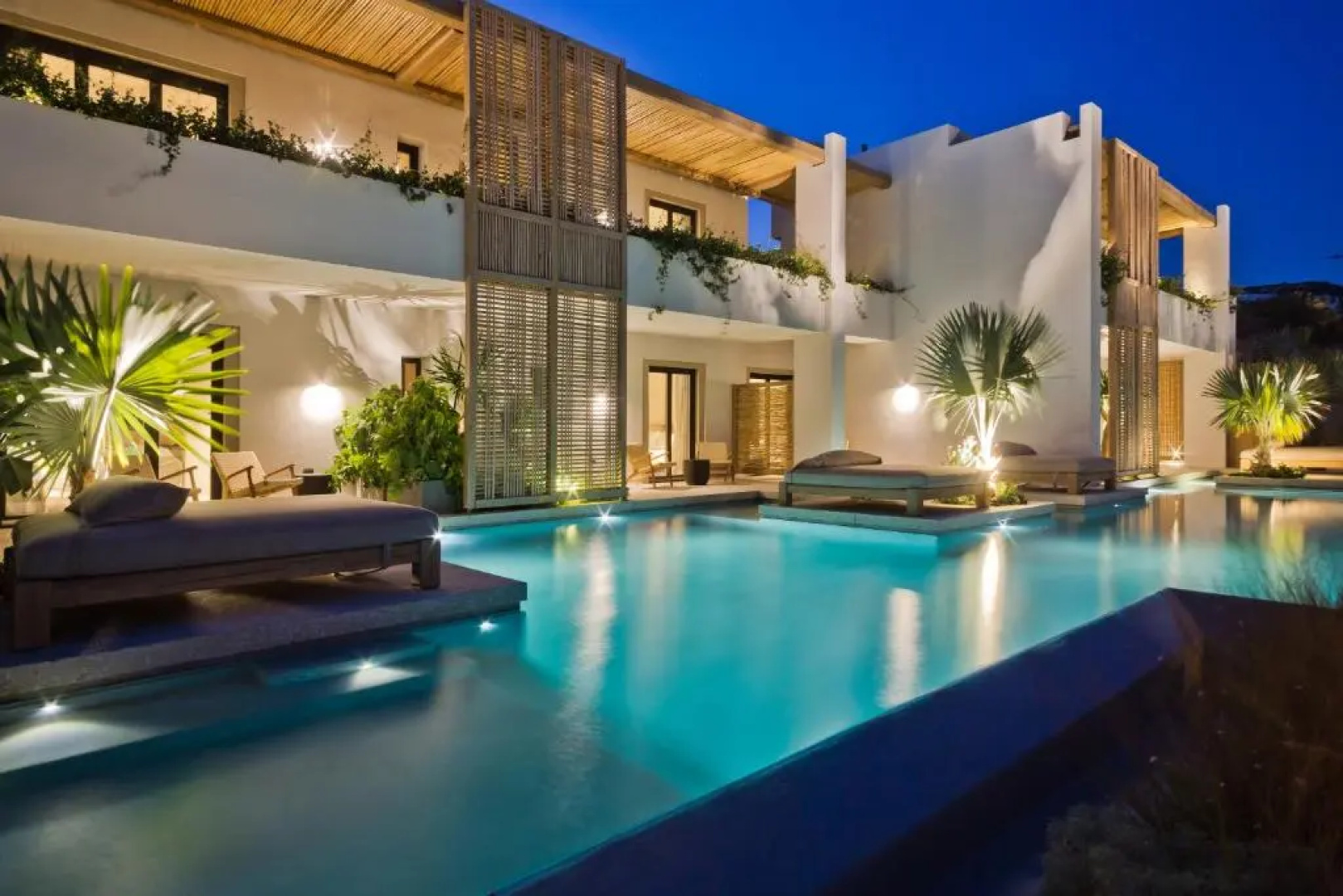 Almi Luxury Rooms