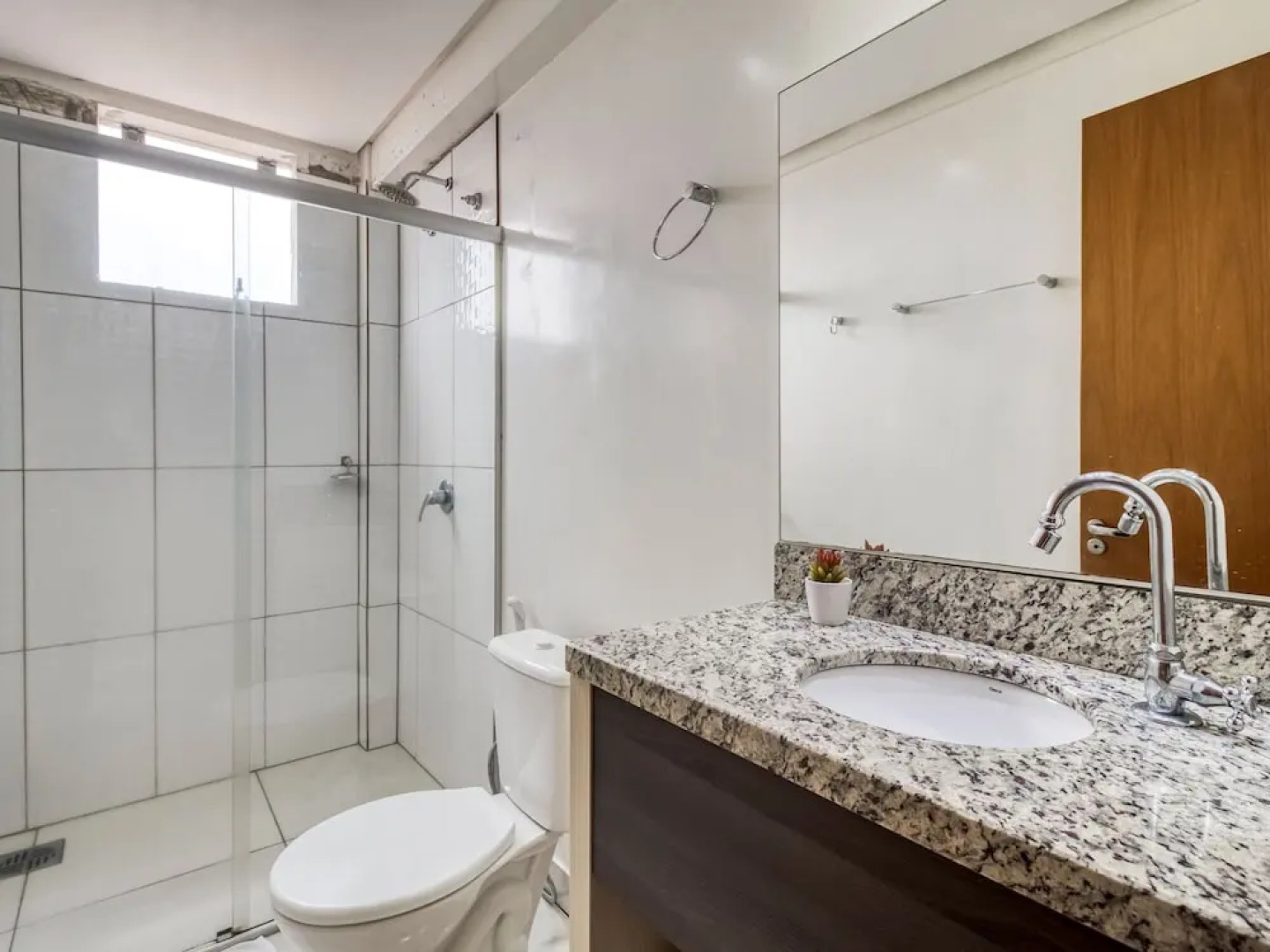 Hotel Comoditá Ltda