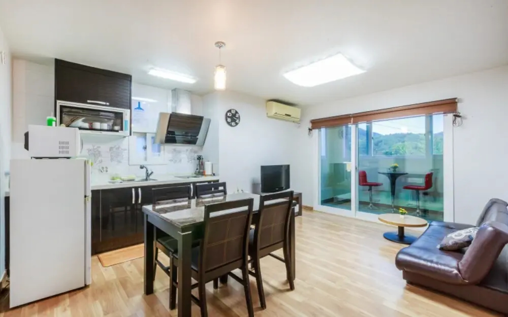 Hoengseong Modern Hill Pension