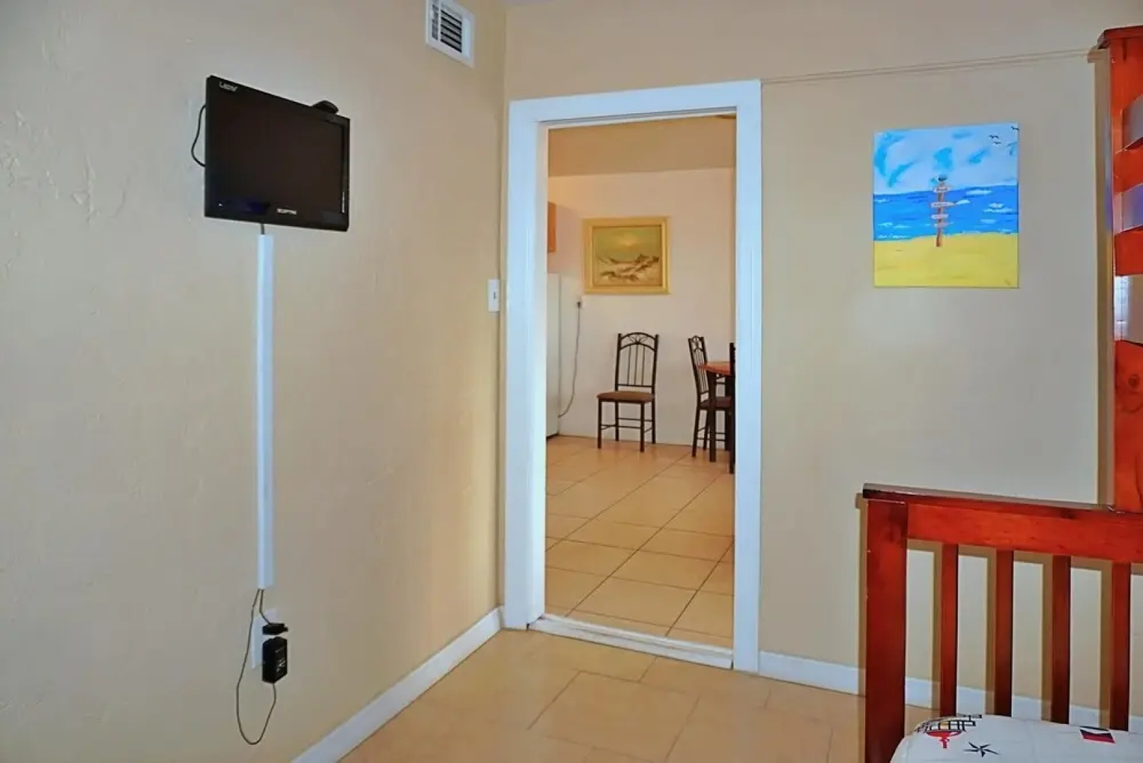 Misty Isles Redington Beachfront Suite 2