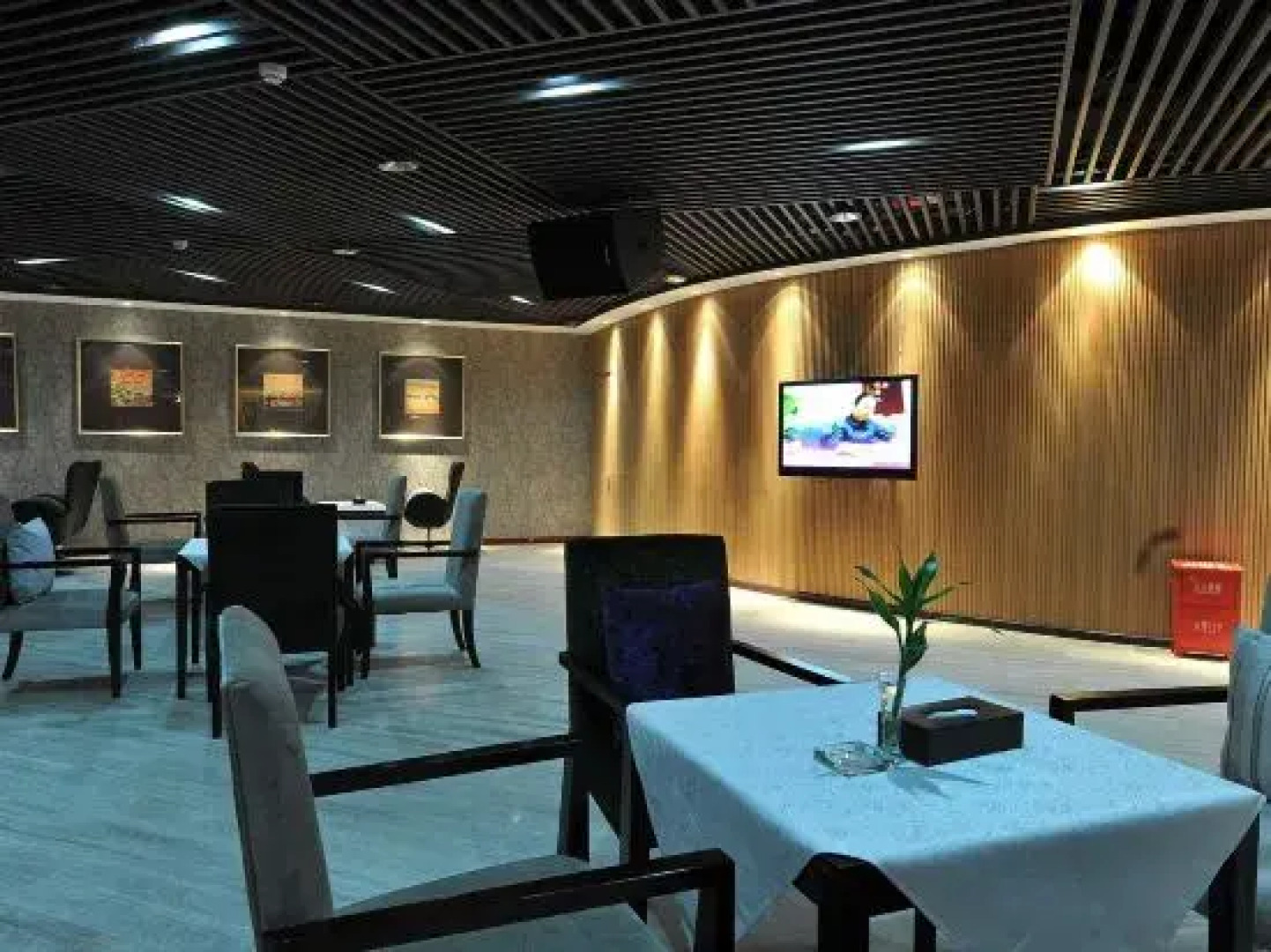 Lutang Hot Spring Resort