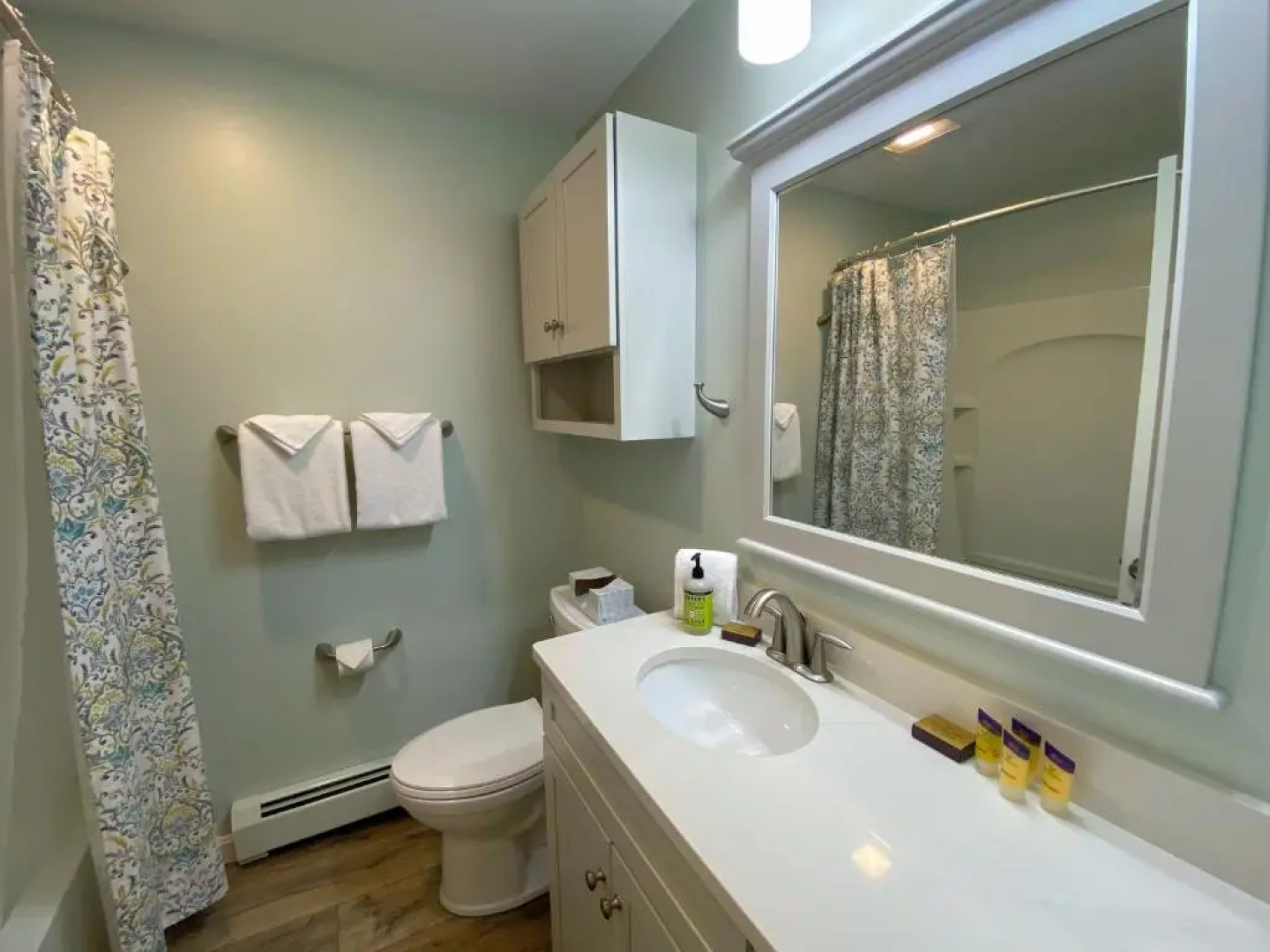 R7 Ski-in Ski-out Bretton Woods Townhome on 2-mile home trail Mt Washington views