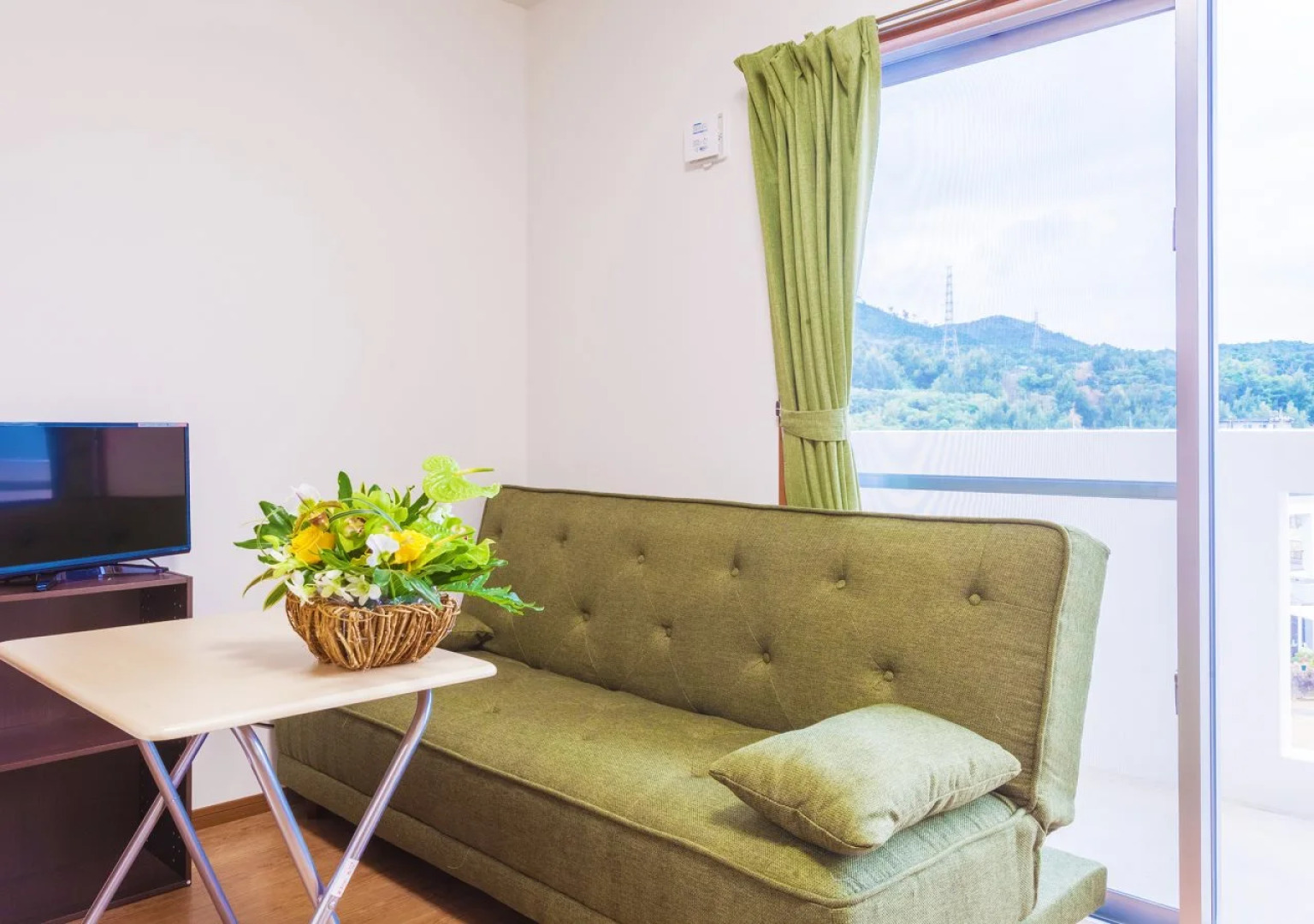 Kariyushi Condominium Resort Kin Yaka Seaside