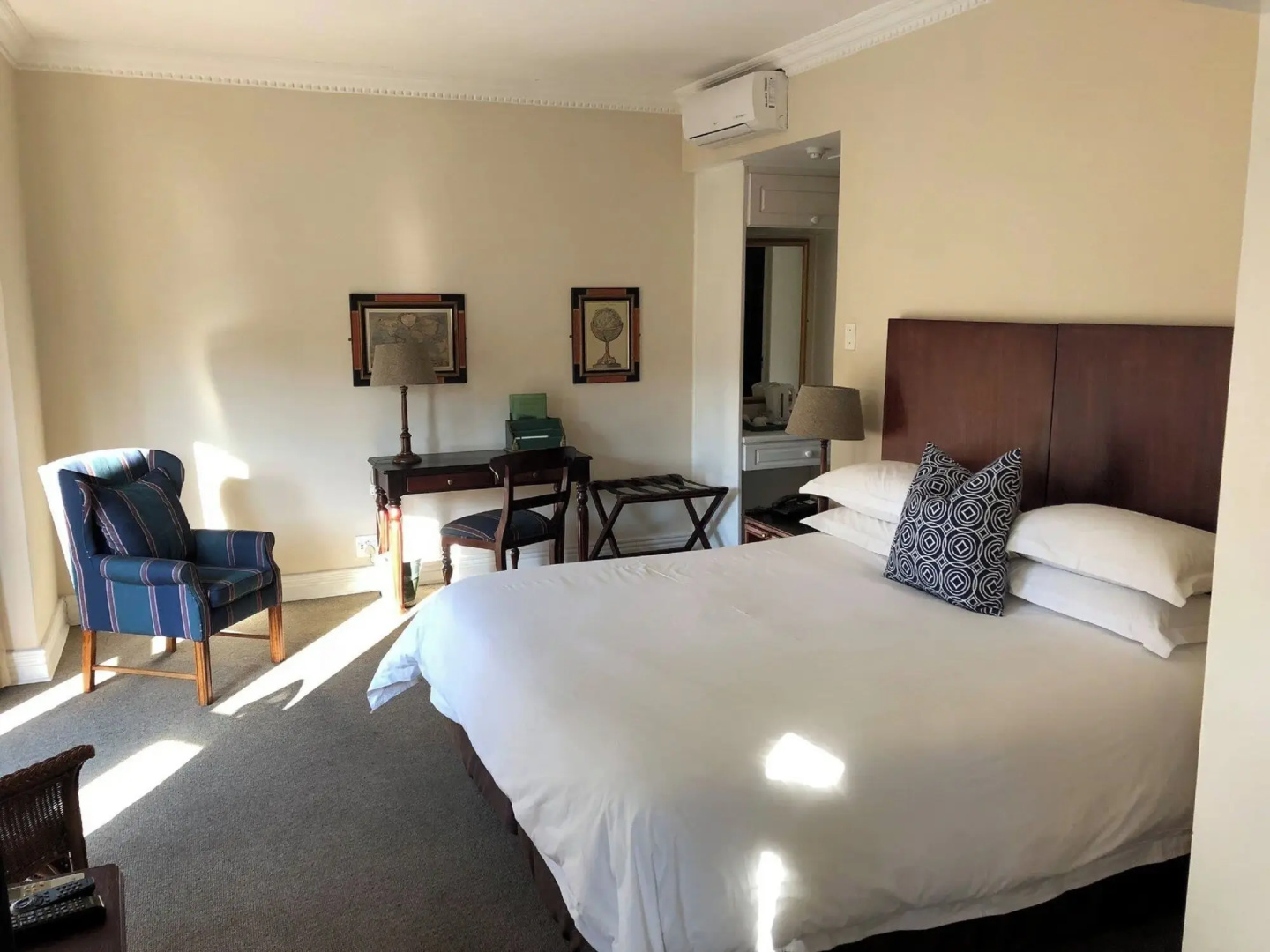 Redlands Hotel