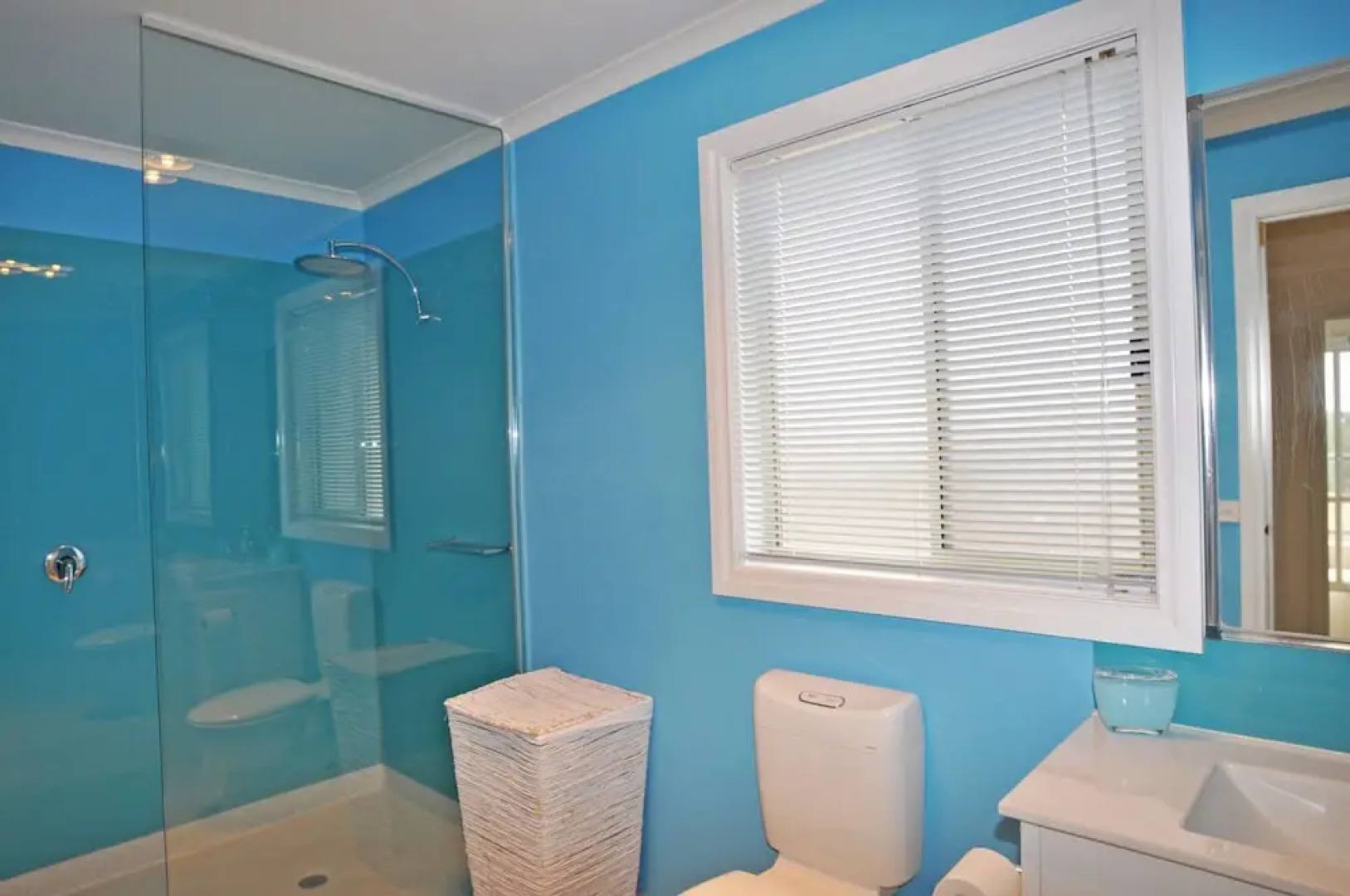 The Esplanade 4 - Free Wifi & Foxtel Included