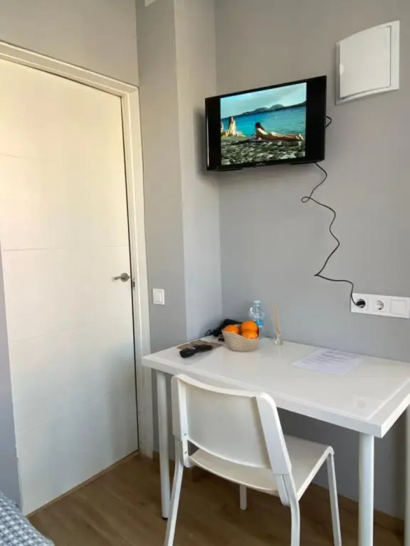 Hostal Orange Vibes Inn