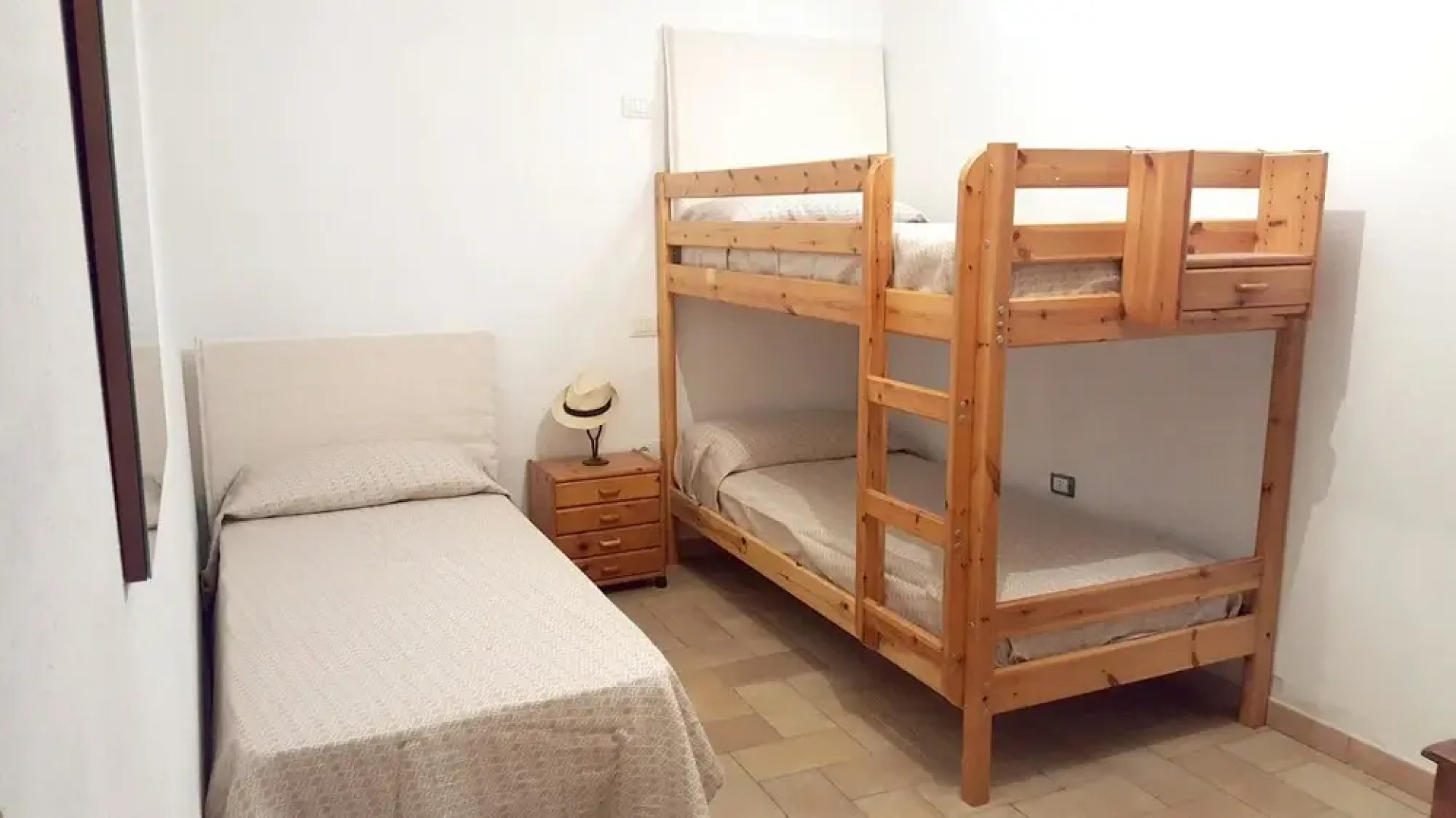 Apartment With 3 Bedrooms in Olia Speciosa, With Furnished Terrace - 5 km From the Beach