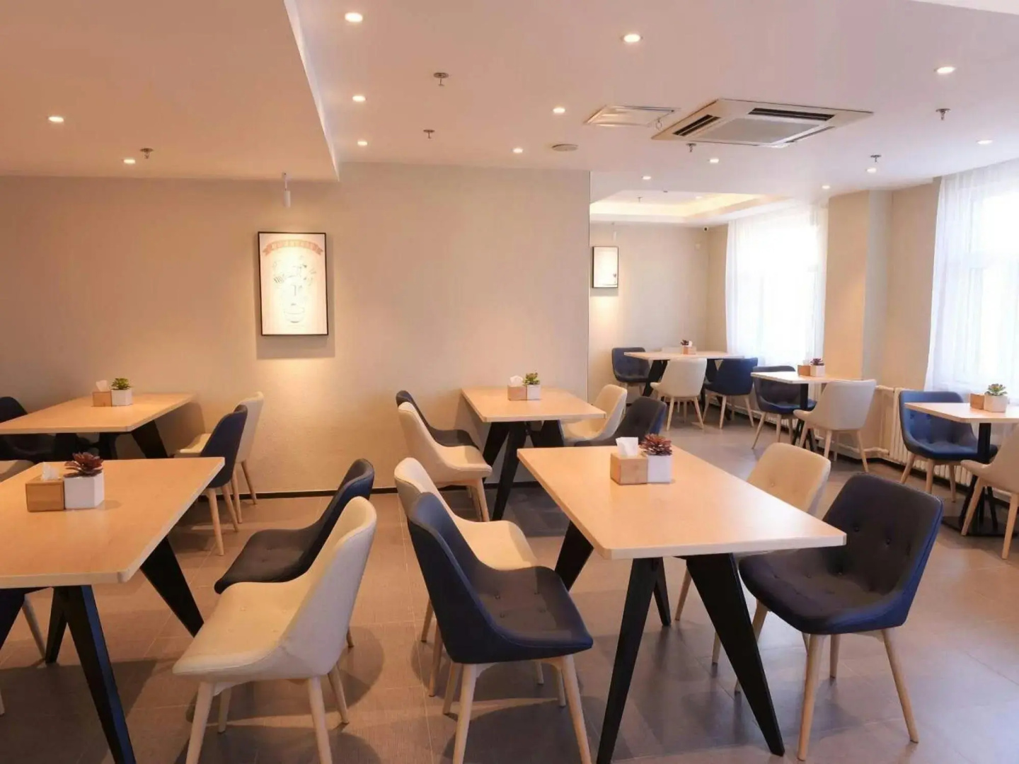 Hanting Hotel Changchun Railway Station Branch