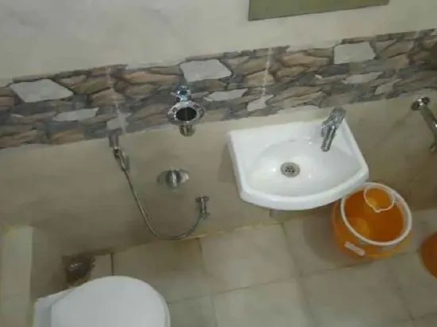 Hotel Neelkanth