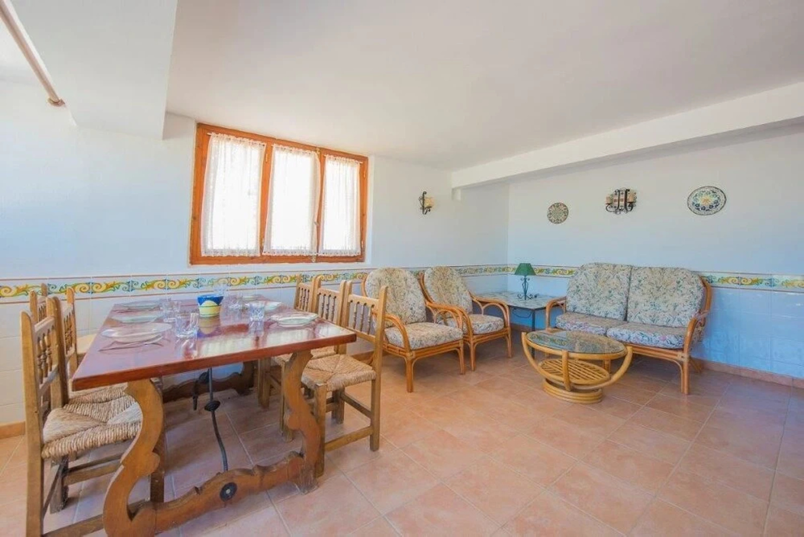 Villa Cucarres 2i