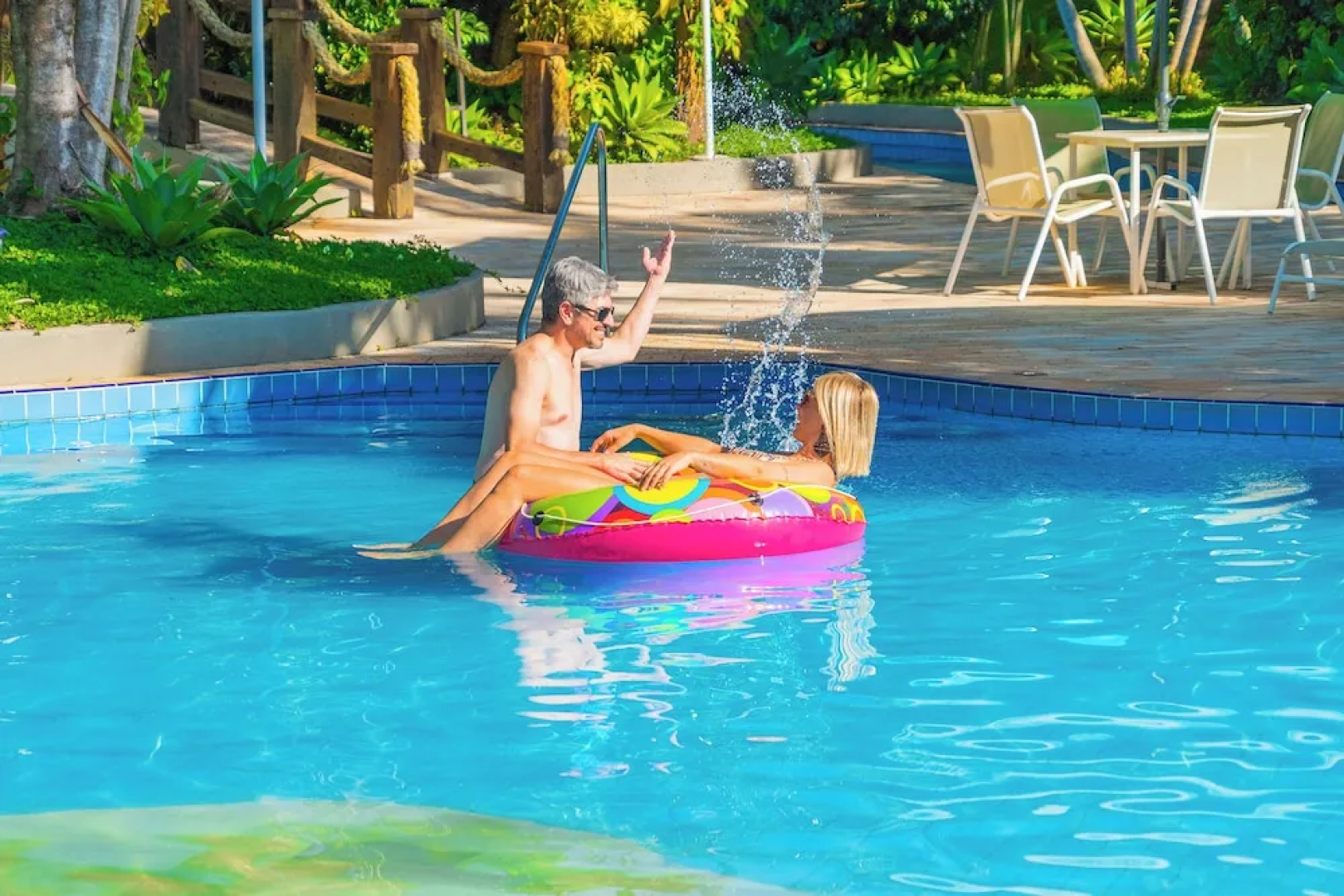 Hotel Mil Flores