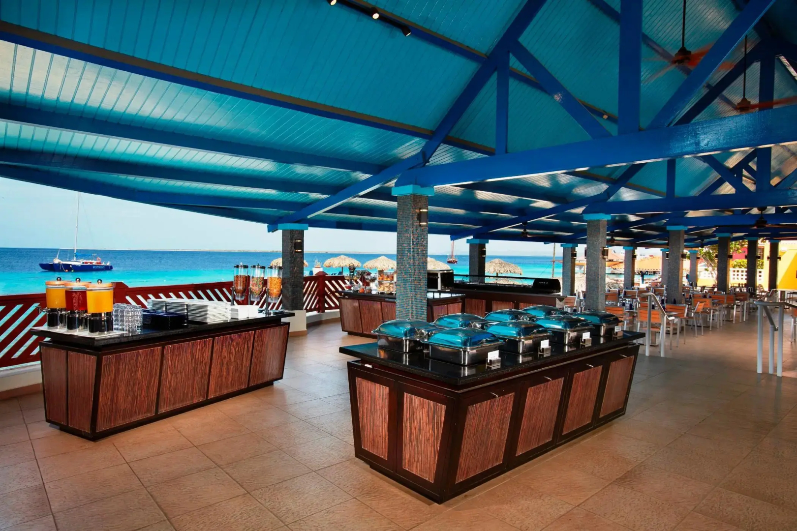 Divi Flamingo Beach Resort & Casino