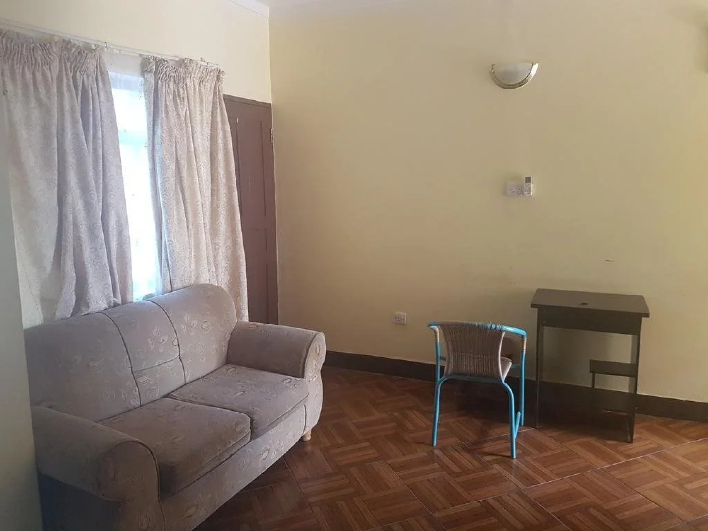 New Coffee Tree Hotel