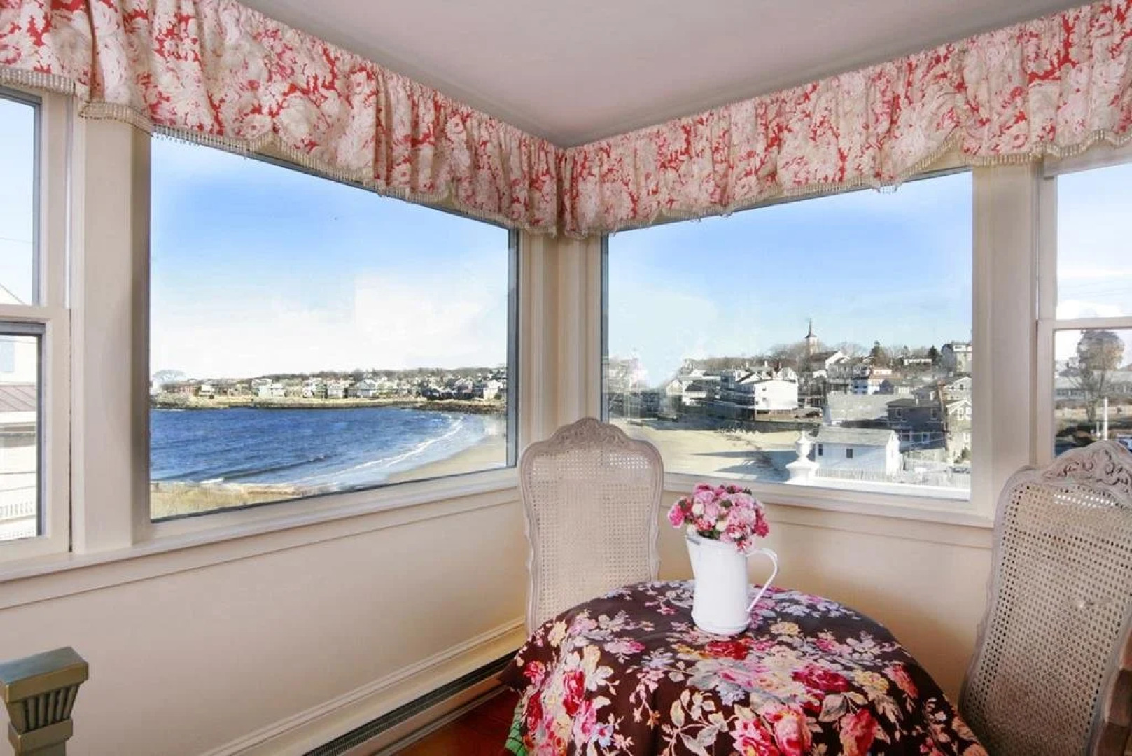 Beach & King Street Inn