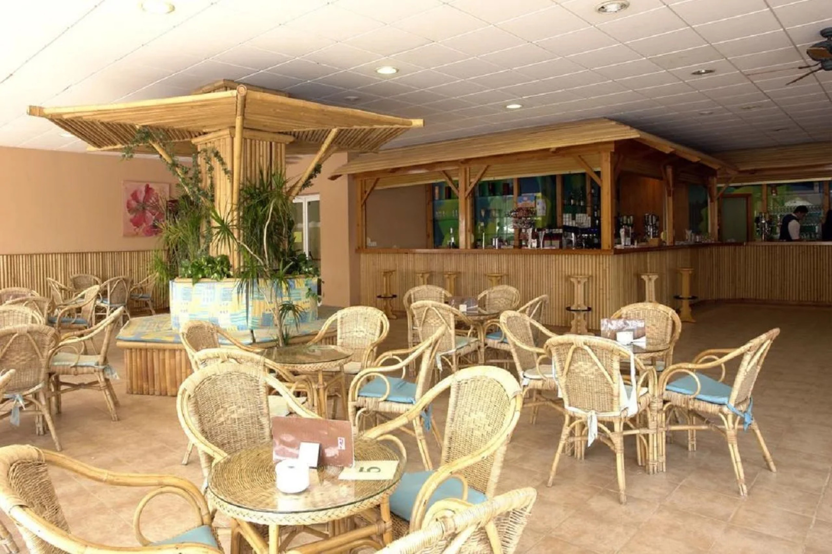 Apartamentos Turísticos Jardines del Plaza