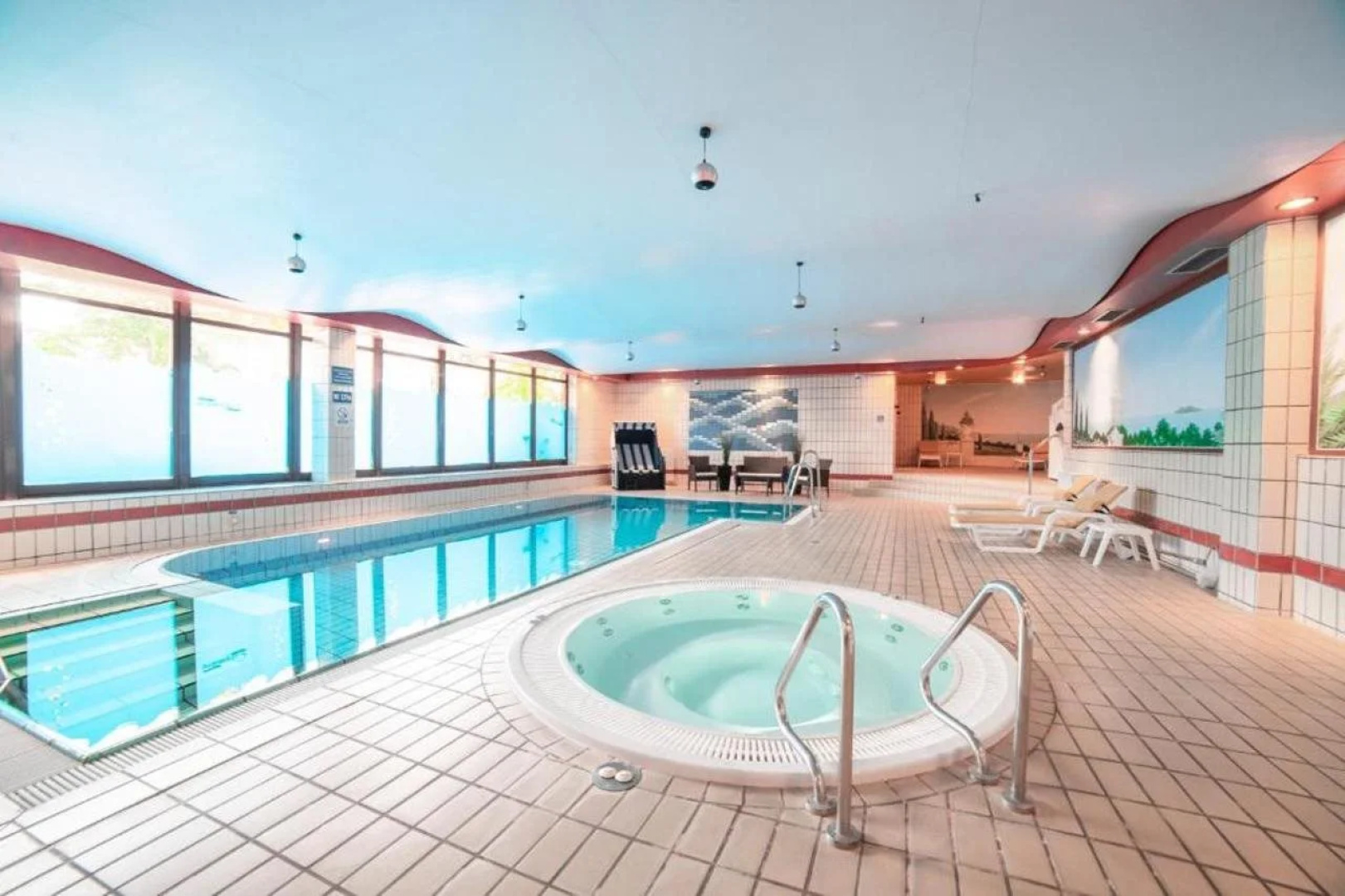 City Club Hotel