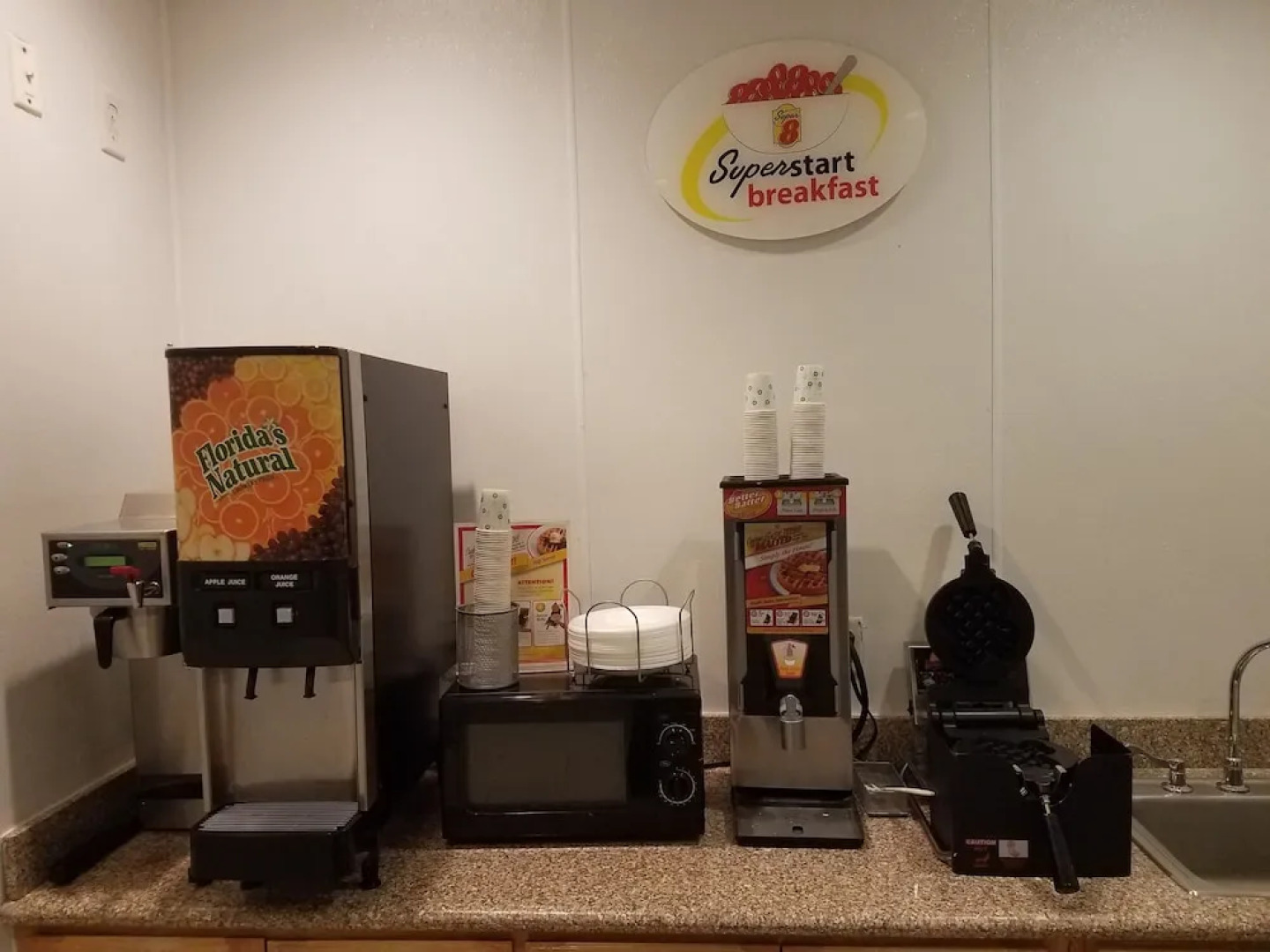 Super 8 by Wyndham Garland/Rowlett/East Dallas Area