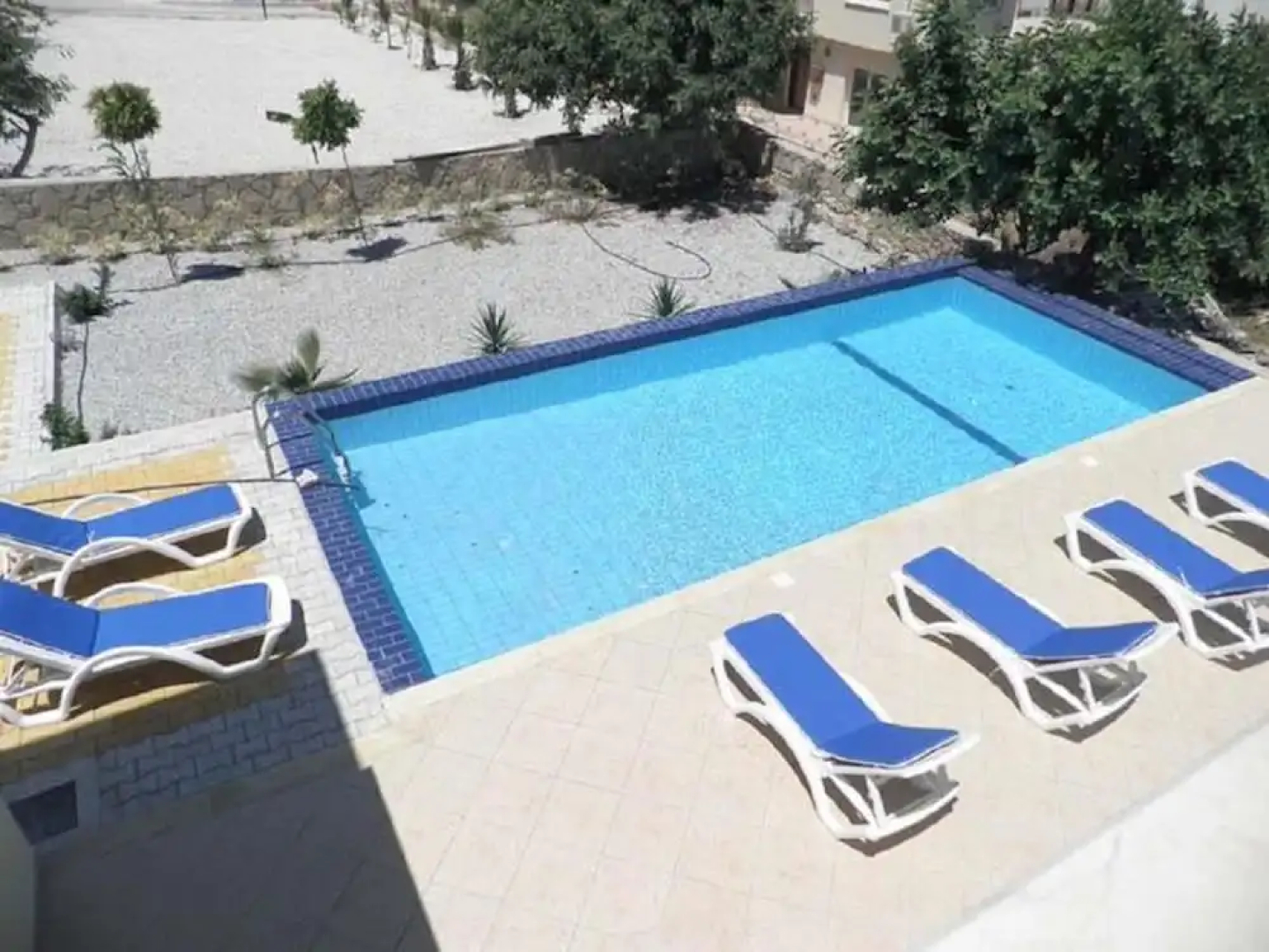 Sunny Villa, a Perfect Spacious Villa With Private Pool, Wifi & Ac in all Rooms