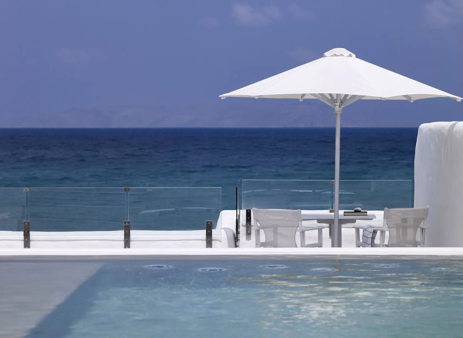 Knossos Beach Bungalows & Suites