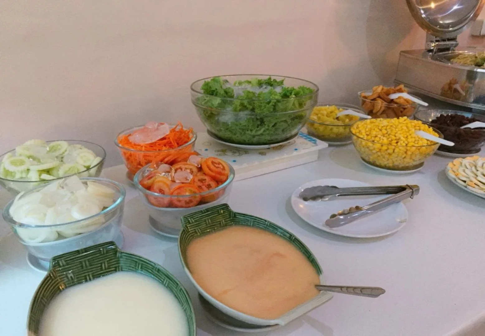 J TWO S Pratunam Hotel