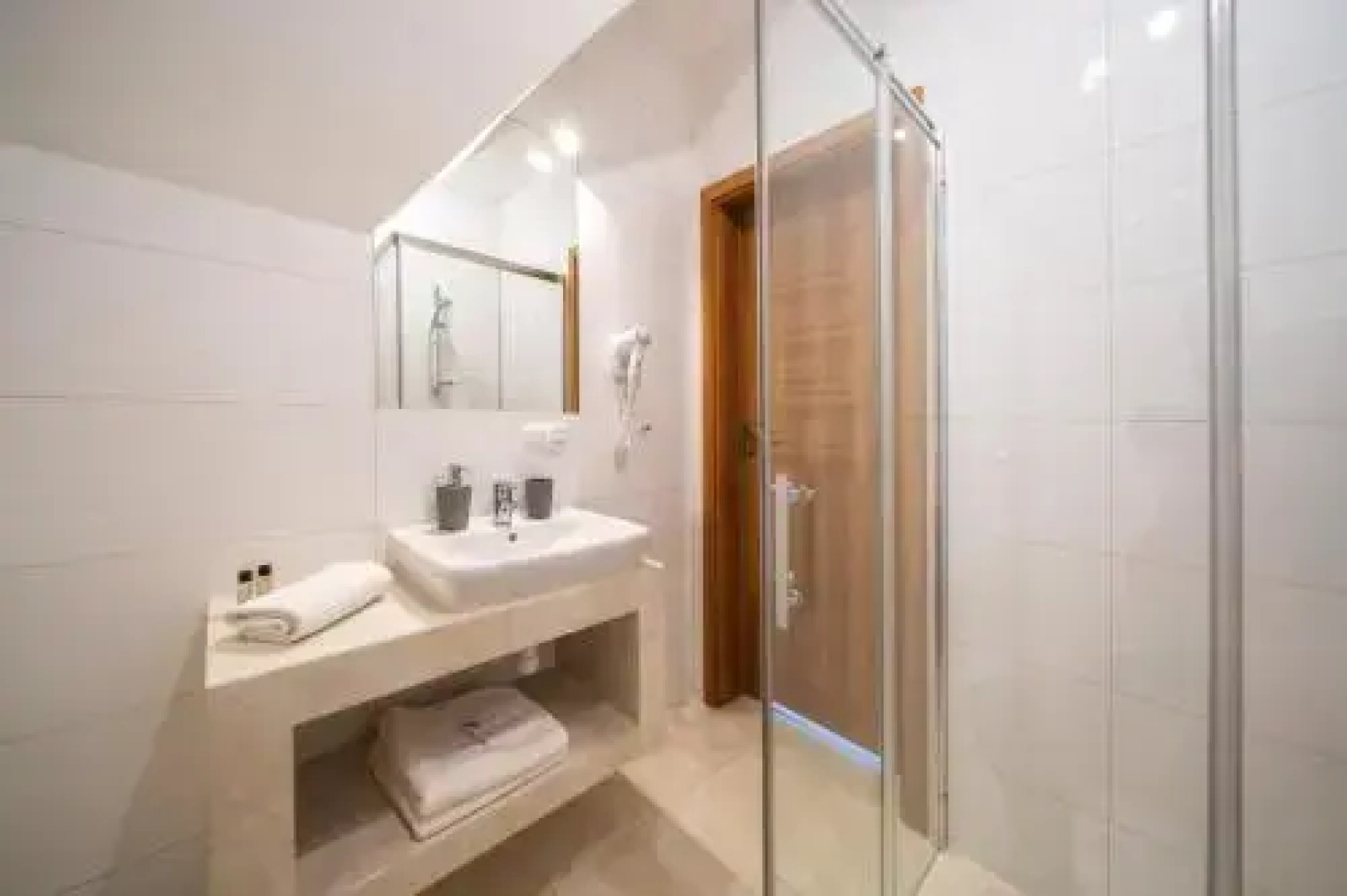 Apartamenty i pokoje Przy Termach