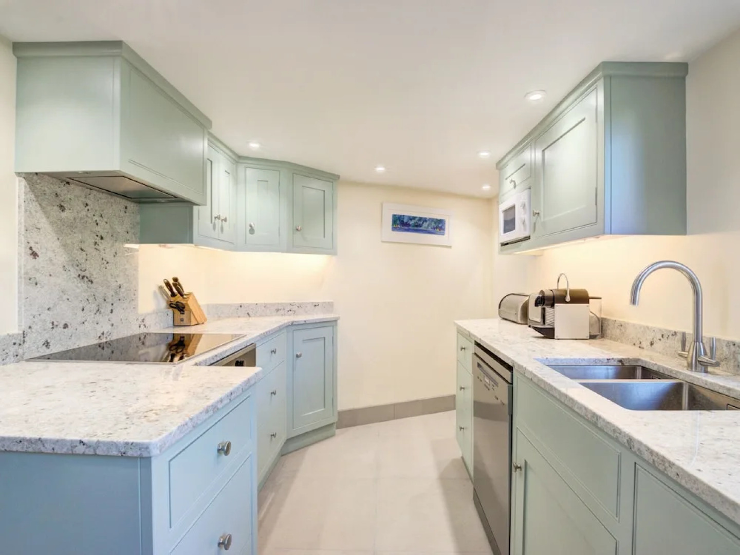 Comfortable Holiday Home With Open Fireplace and Private Garden, Near the Centre of Woodbridge