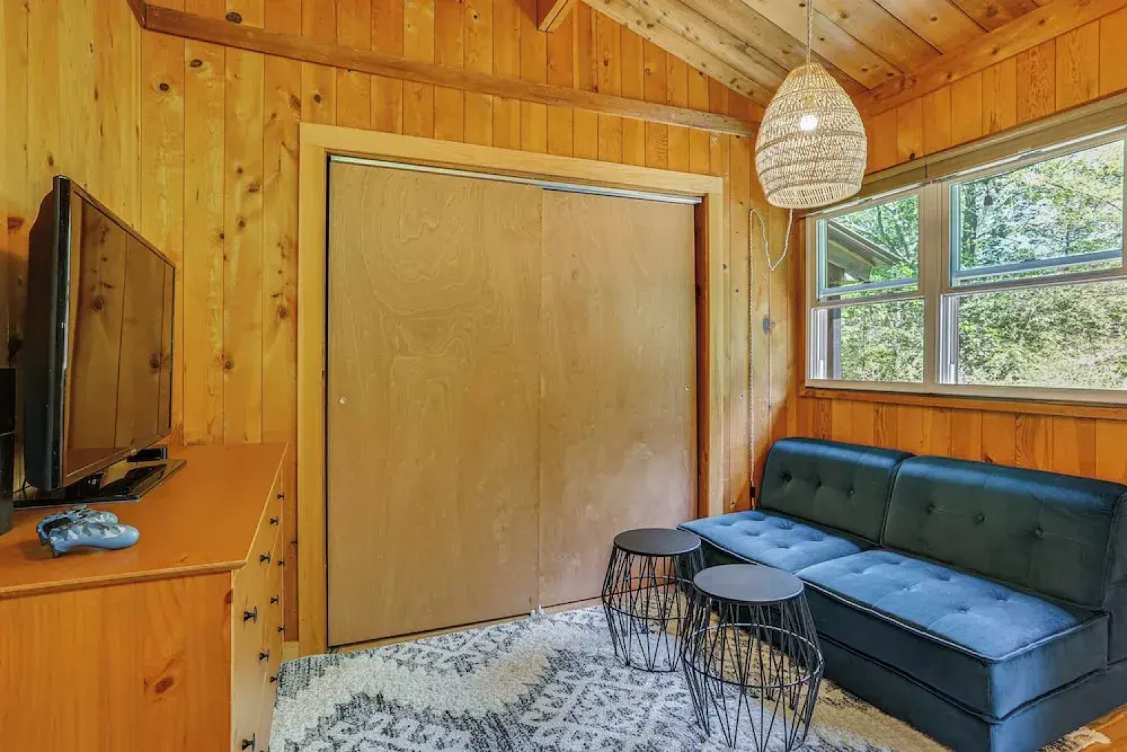 High Falls Restorative Cabin in the Woods!
