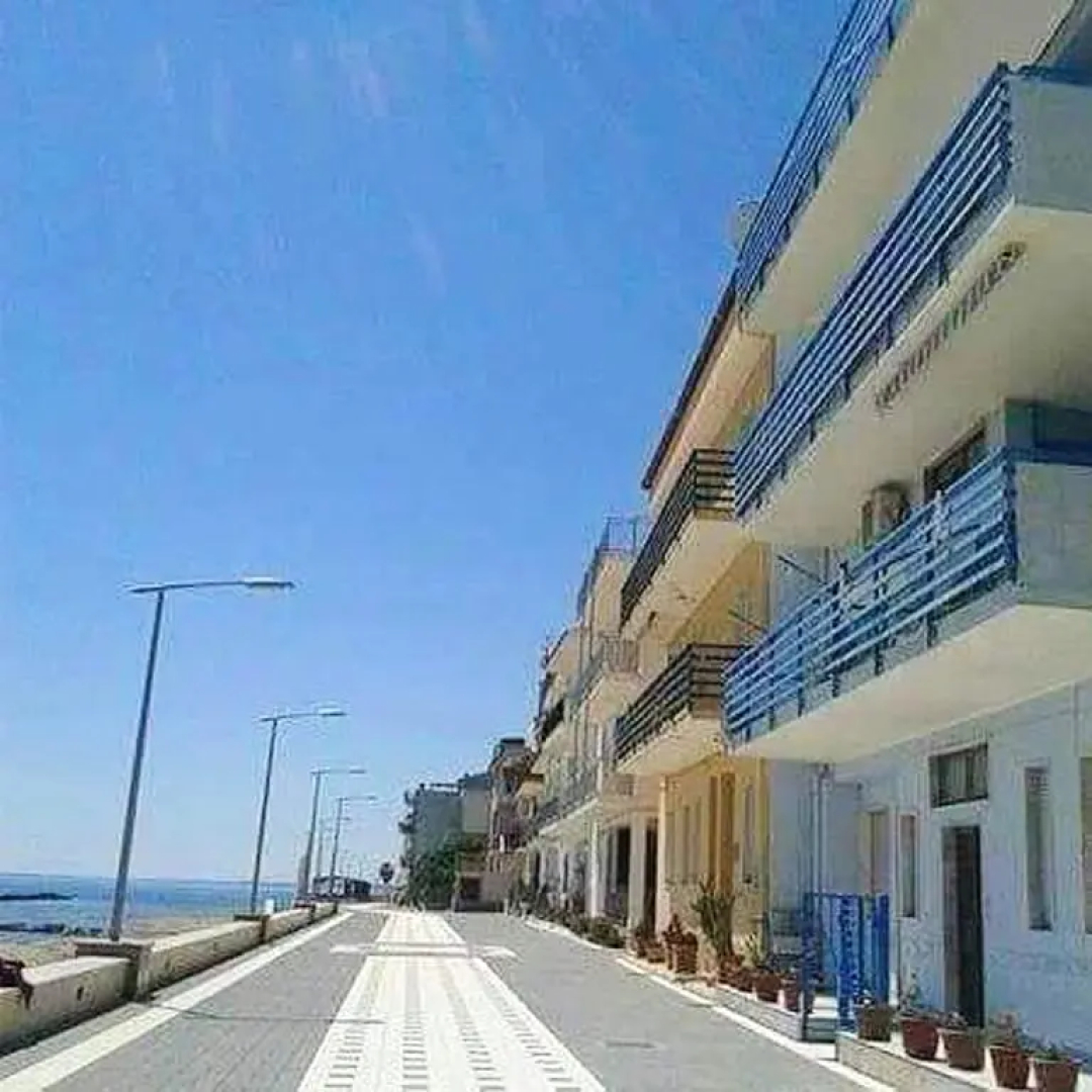 Apartment with 2 bedrooms in Torre Melissa with wonderful sea view furnished balcony and WiFi 300 m from the beach
