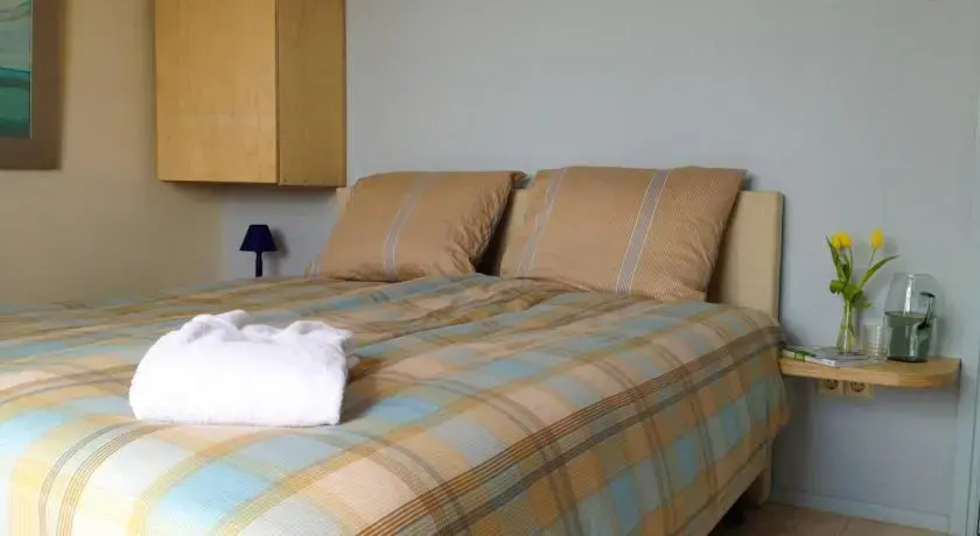 2B: Bed&Breakfast